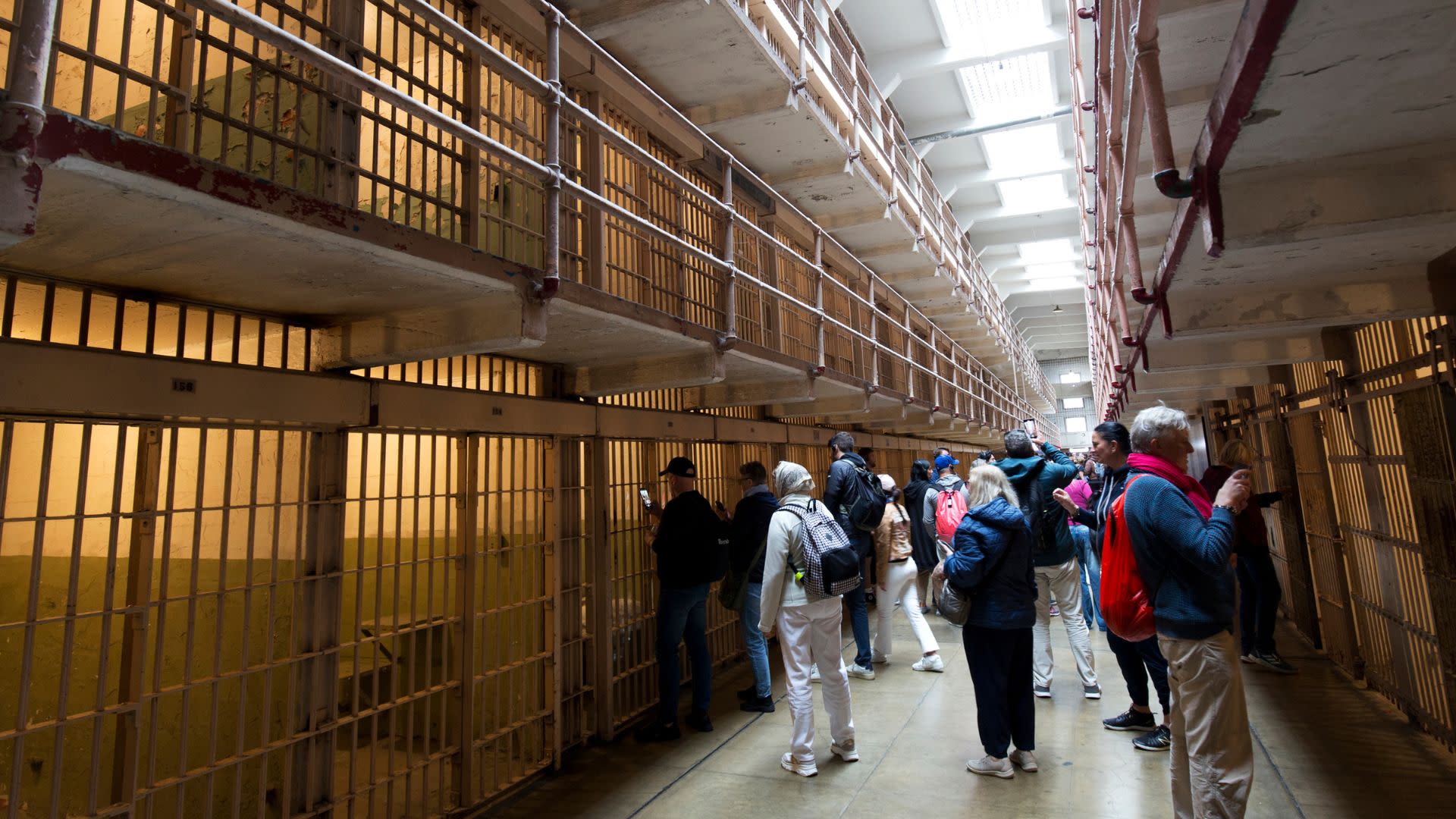 Alcatraz Island and City Tour in San Francisco - Thumbnail 6
