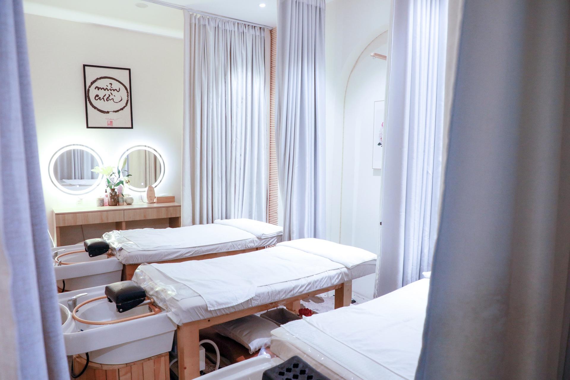 Bloom Spa & Hairwash in District 1, Ho Chi Minh City - Thumbnail 8
