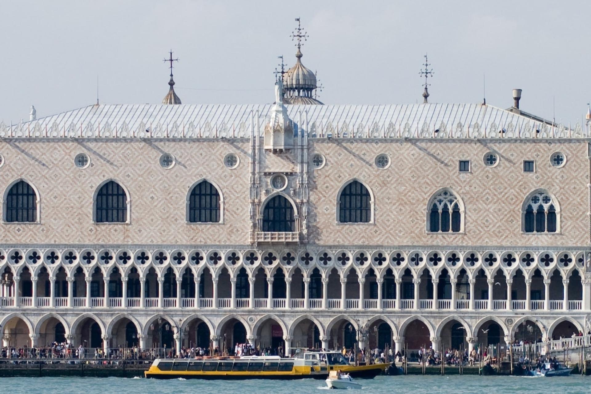 Doge's Palace Ticket in Venice - Thumbnail 2
