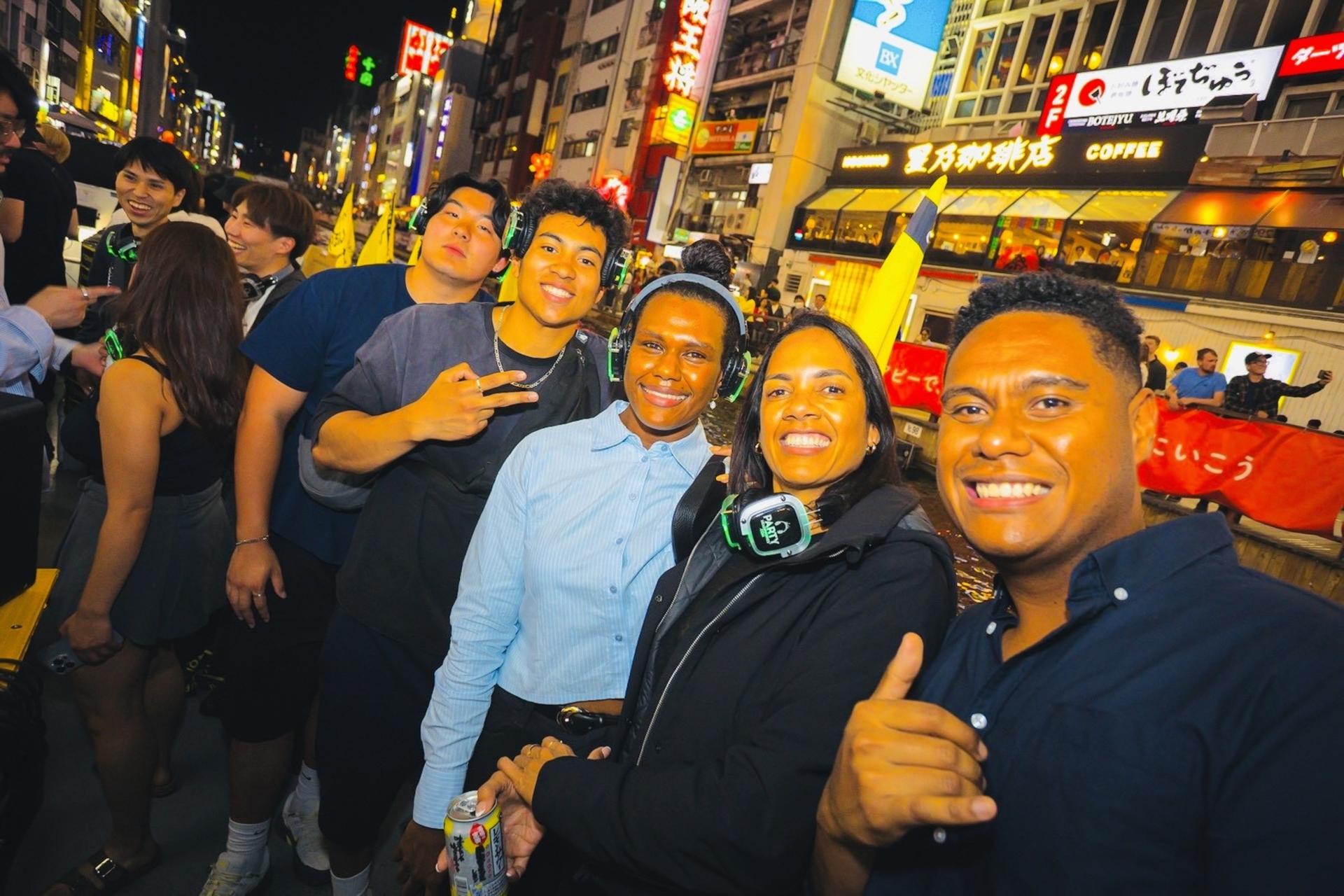 Osaka Dotonbori: TONBORIRAVE Cruise & DJ Ticket - For International Tourists (with free admission to PICCADILLY NIGHTCLUB) - Thumbnail 7