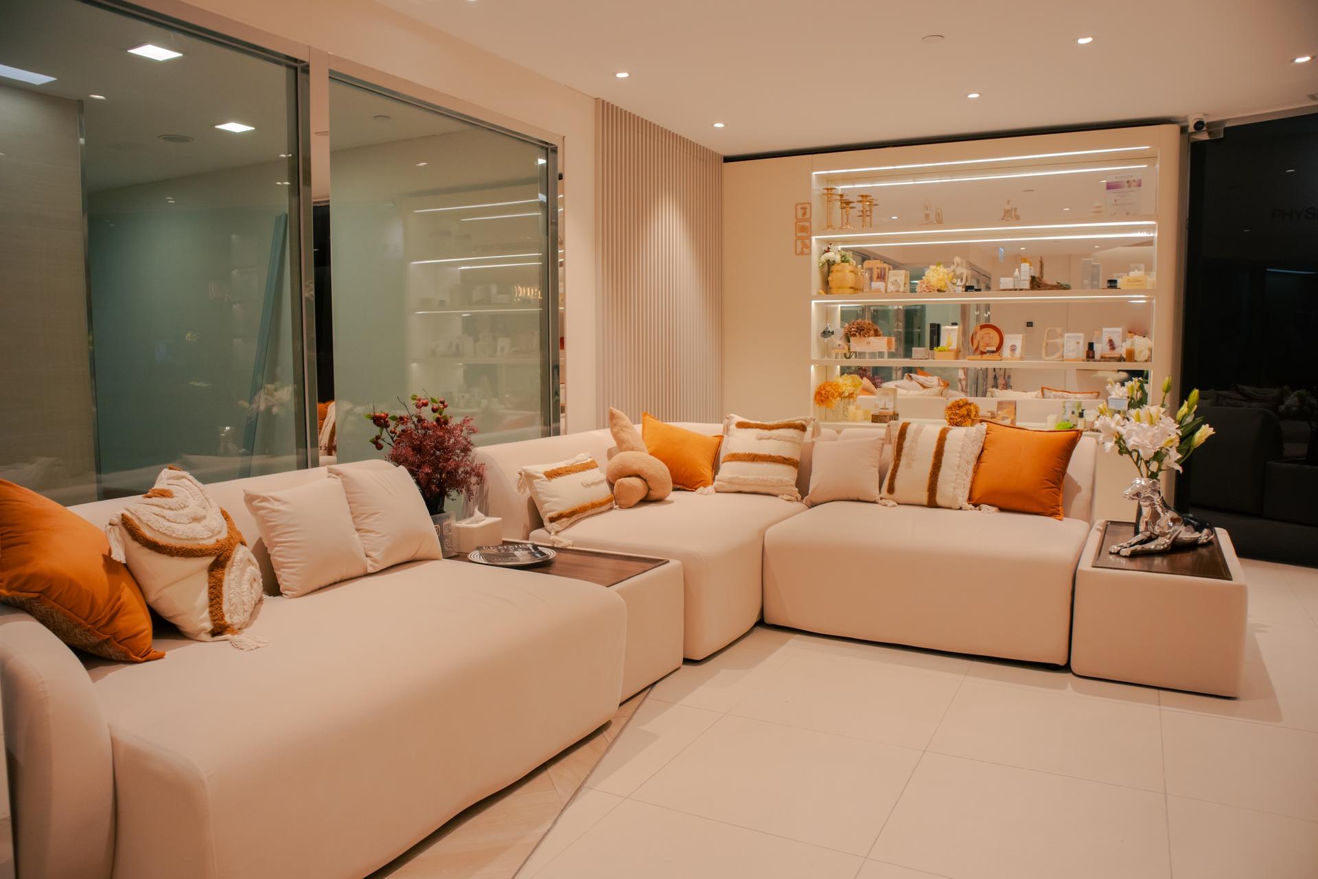 Queen's Beauty & Spa - Spa Experience | Causeway Bay | Tsim Sha Tsui - Thumbnail 8