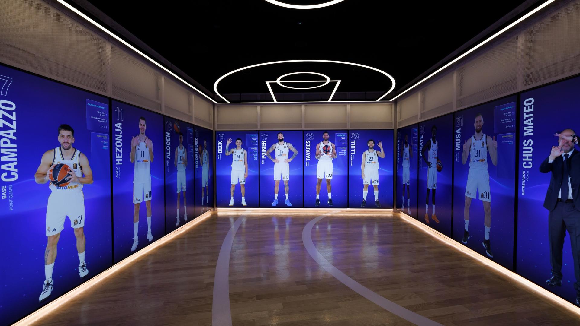 Santiago Bernabeu and Real Madrid guided tour in Madrid - Thumbnail 3