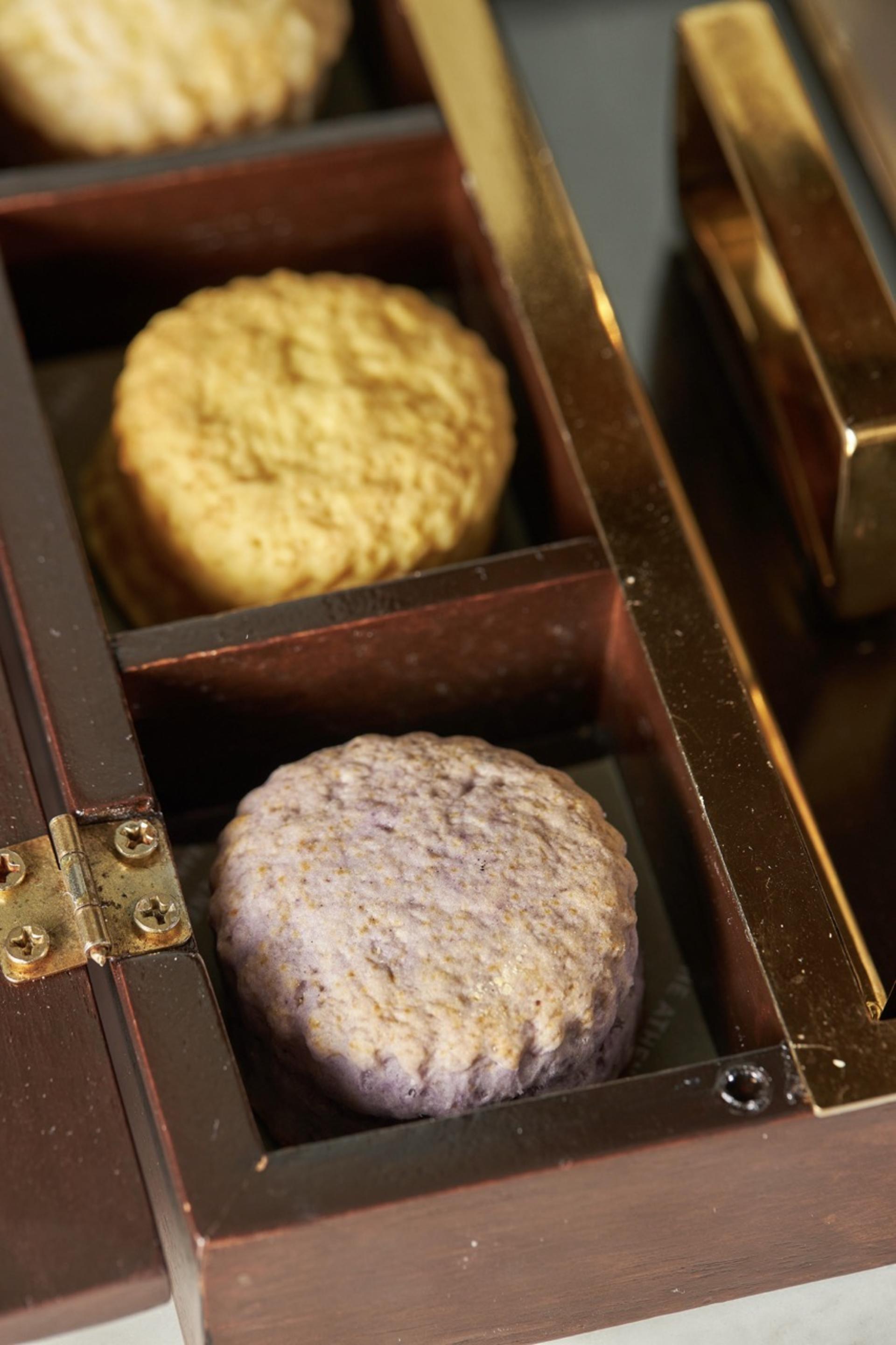 Afternoon Tea at The Bakery in The Athenee Hotel Bangkok - Thumbnail 5
