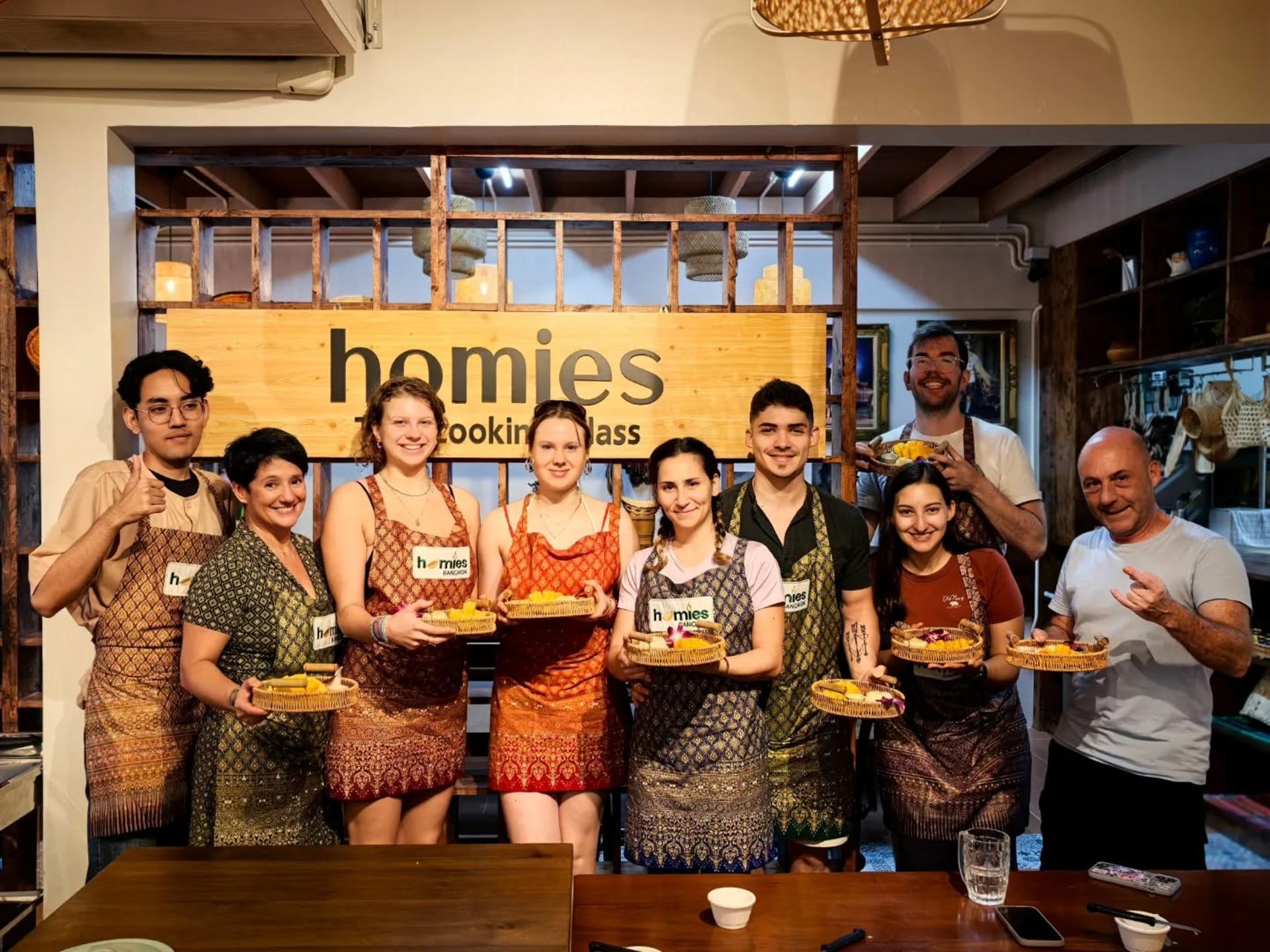 Homies Thai cooking class - Thumbnail 38