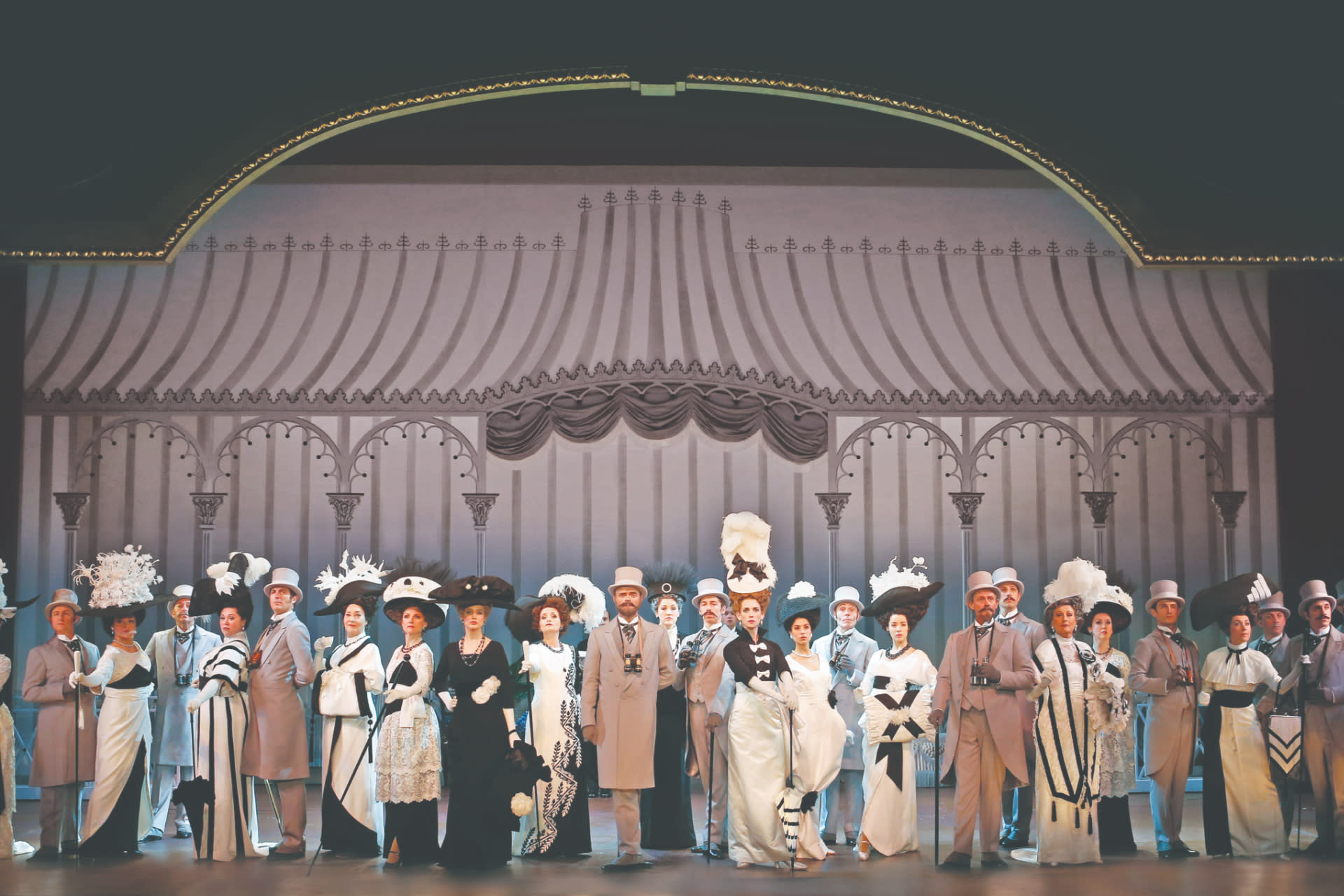 Opera & Musical Shows at Sydney Opera House - Thumbnail 7