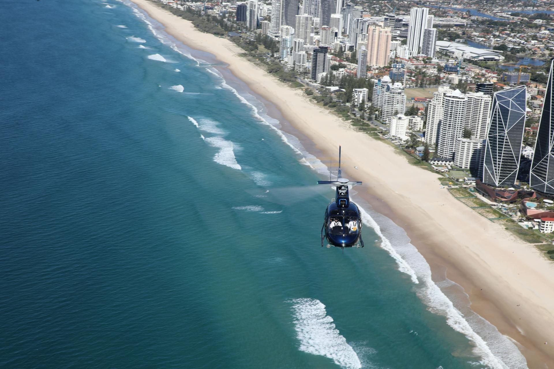 Gold Coast Helicopter Flight - Thumbnail 5