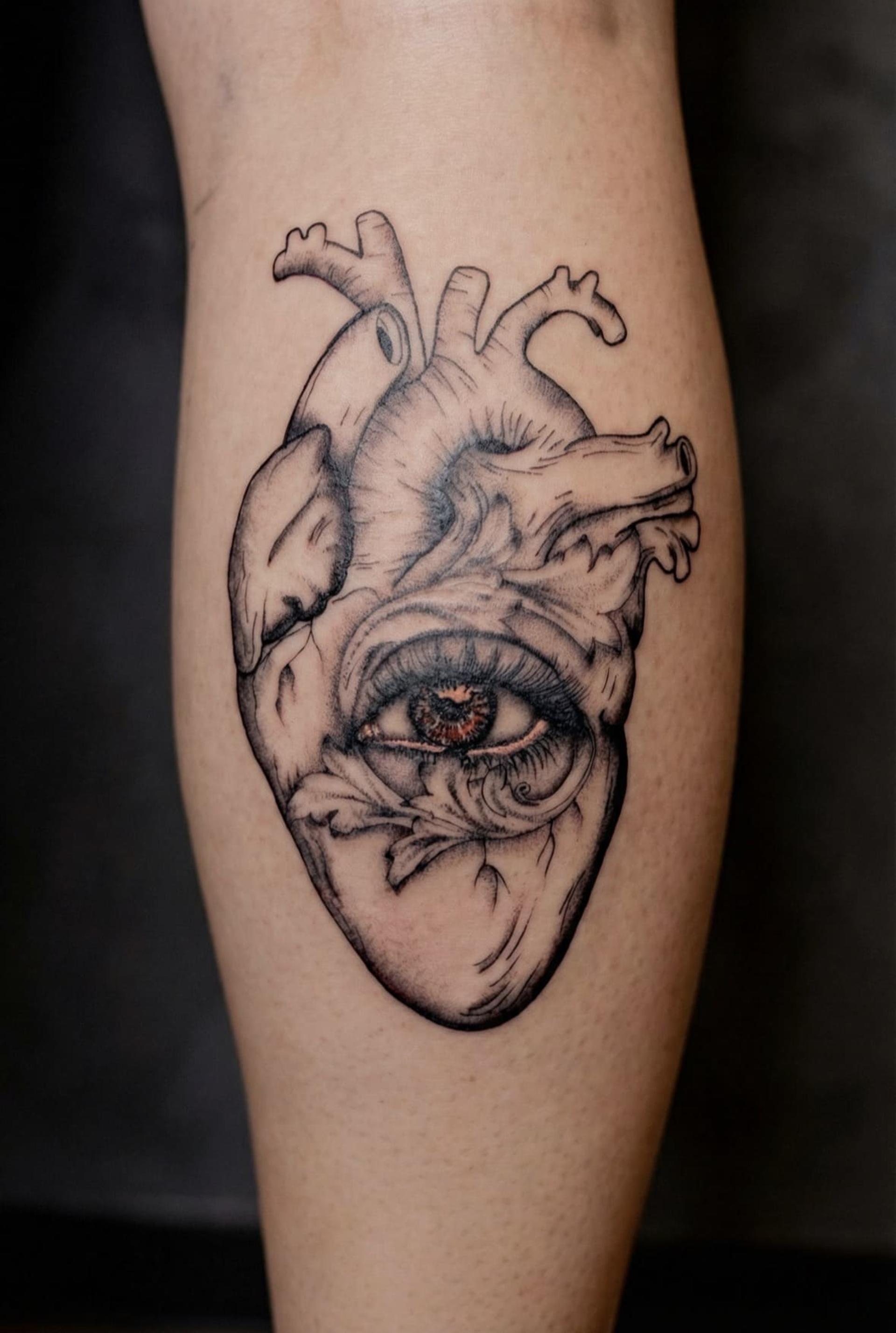 Tattoo Session in Ueno, Tokyo: From Anime to Traditional Japanese - Thumbnail 69