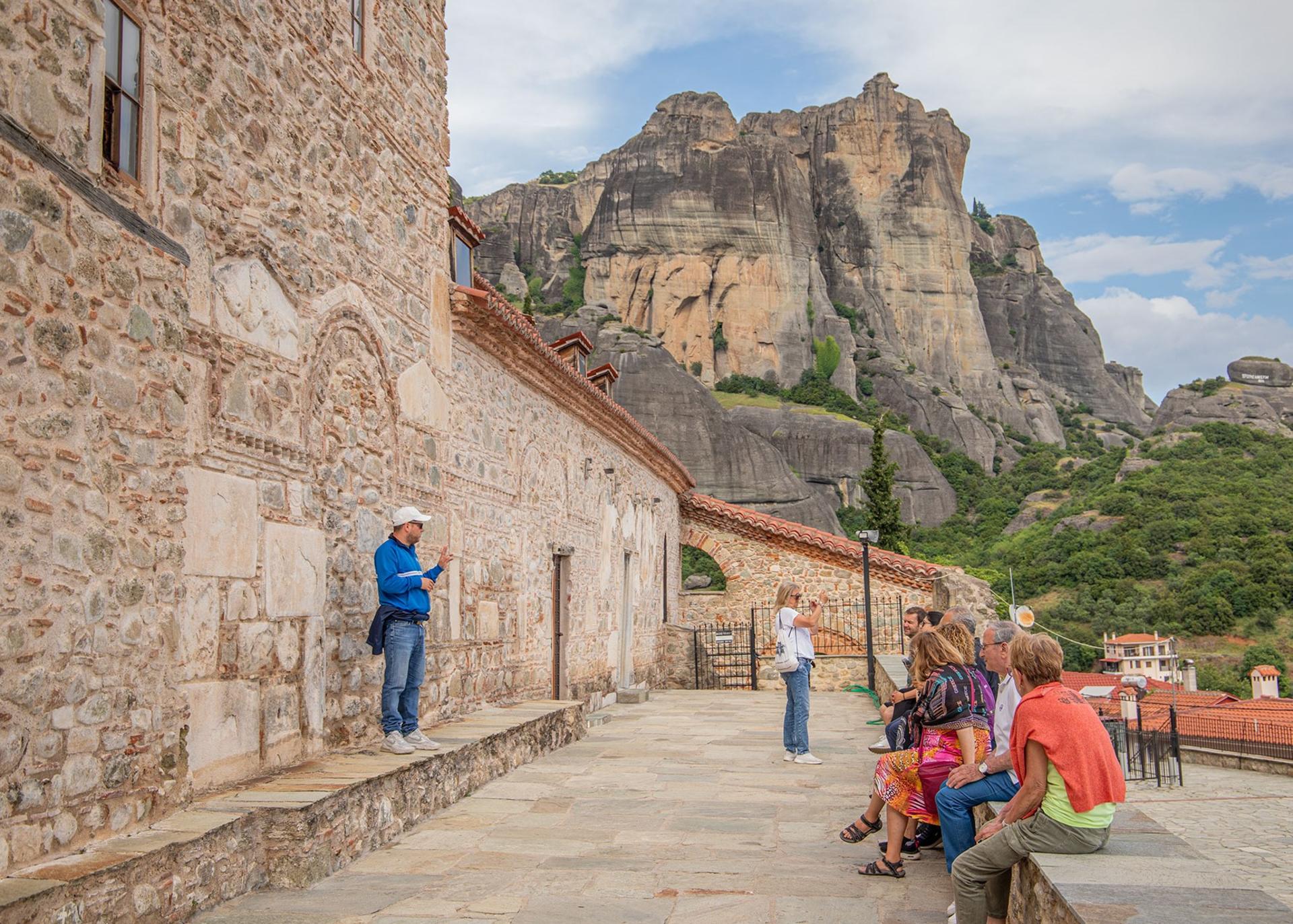 Midday monasteries and hidden caves bus tour in Meteora - Thumbnail 30