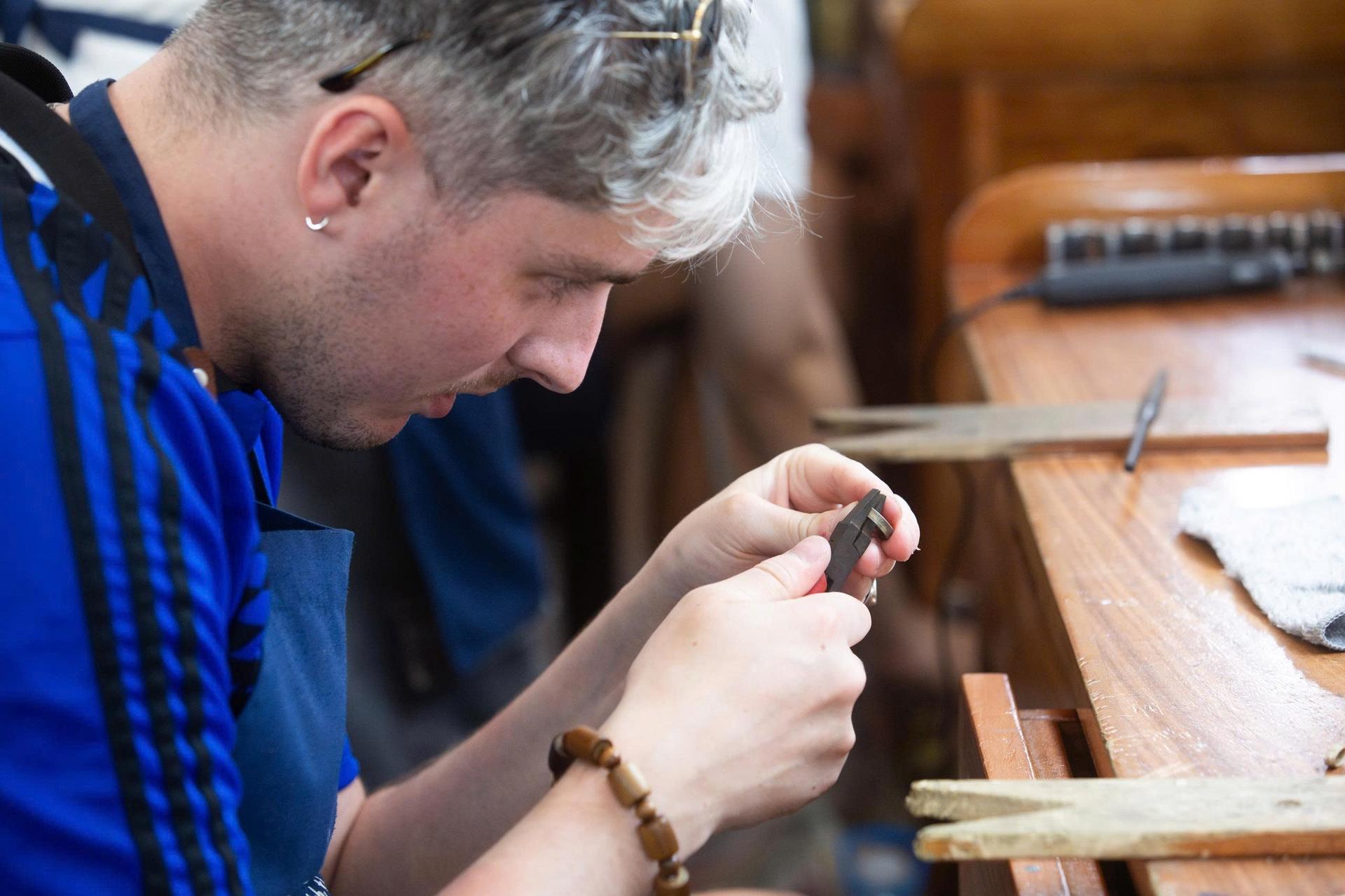 Silver Jewelry Making Class in Ha Noi - Thumbnail 17