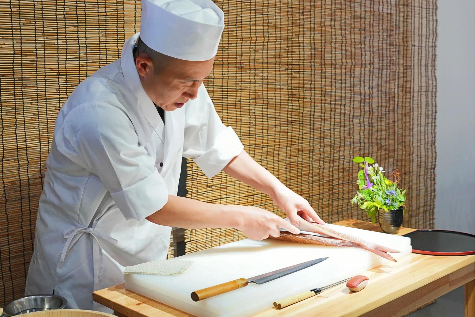 Tsukiji Fish Market Guided Tour & Sushi Making with Pro Chef - Thumbnail 13