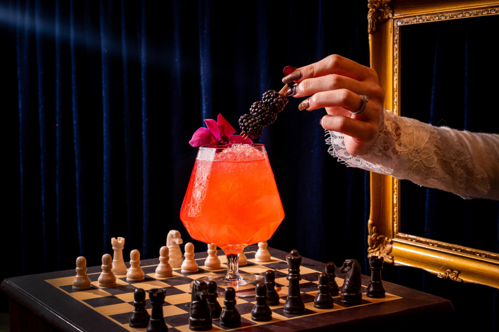 L'Aperitif at Novotel Singapore on Stevens - Thumbnail 7