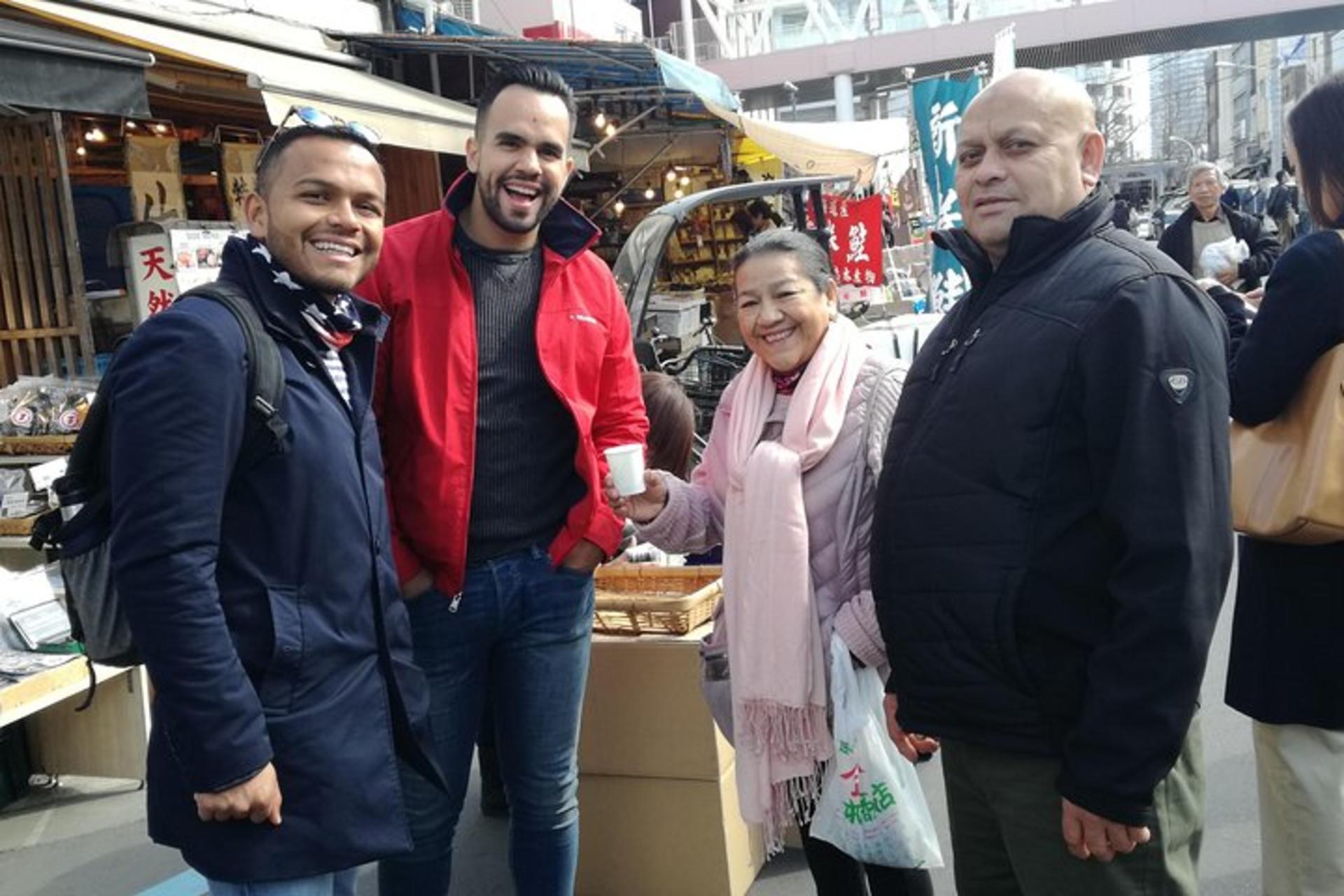 Toyosu Market Morning Tuna Auction and Tsukiji Food Tour with Guide - Thumbnail 2