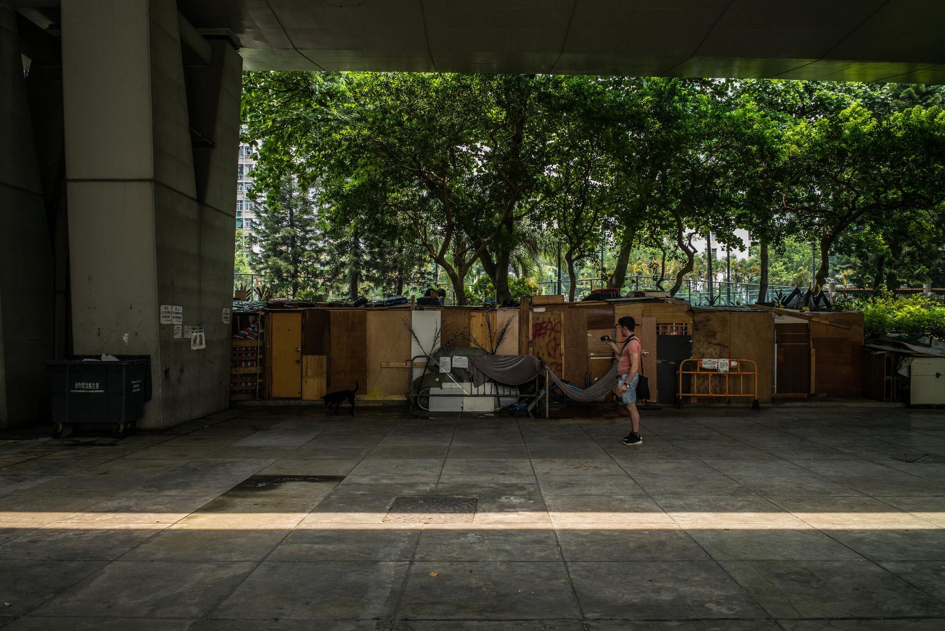 Hong Kong Dark Side Half-Day Guided Walking Tour - Thumbnail 2