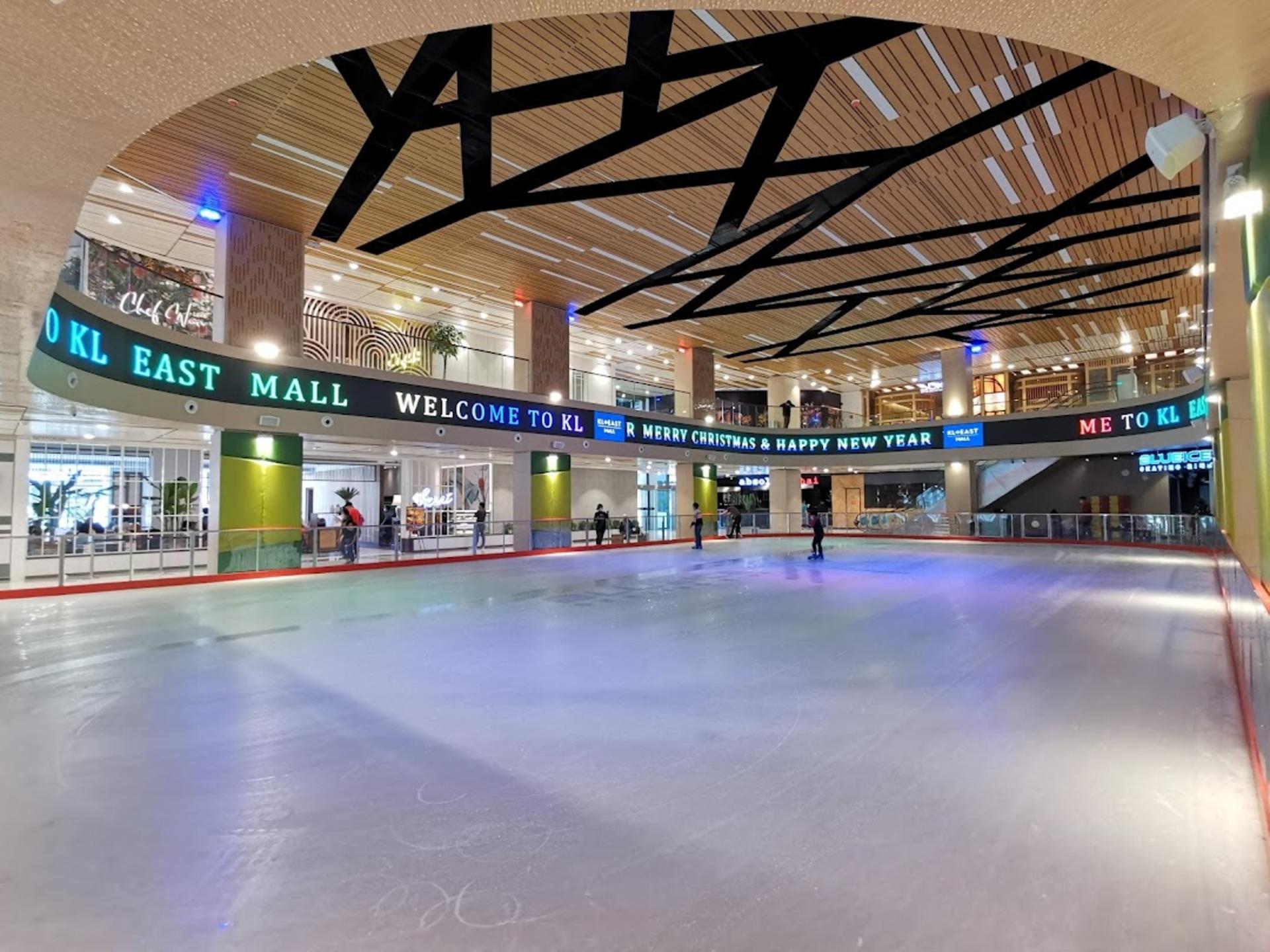 Ice Skating Experience with Blue Ice Skating Rink in Kuala Lumpur - Thumbnail 6