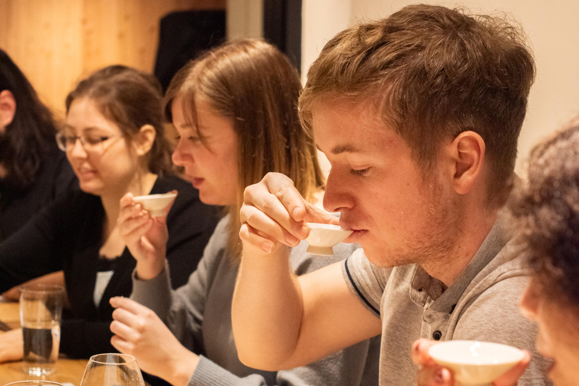 Sake Tasting Class with a Sake Professional in Tokyo - Thumbnail 4