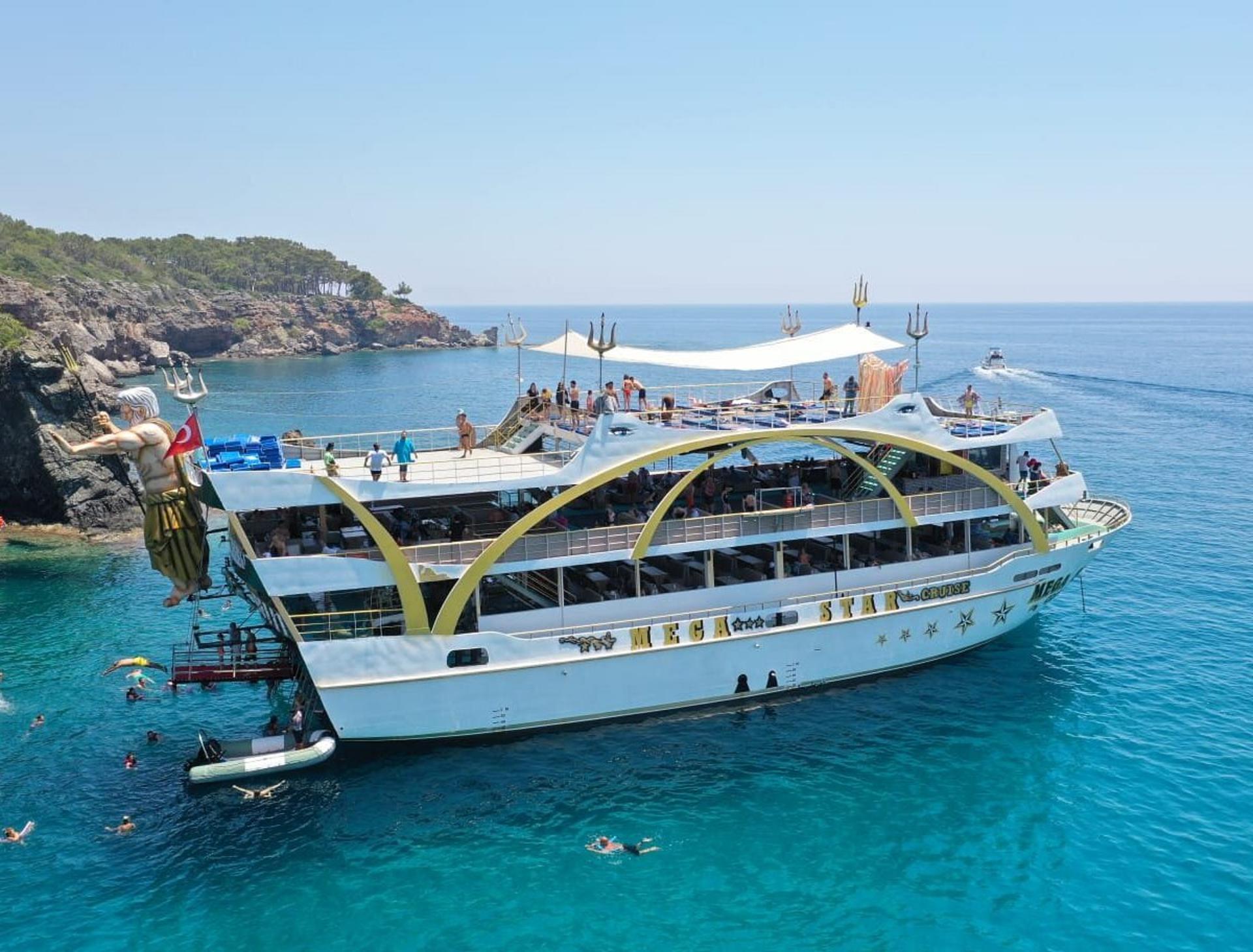 Antalya Mega Star Yacht Tour, BBQ Lunch, Foam Party & Transfer - Thumbnail 8