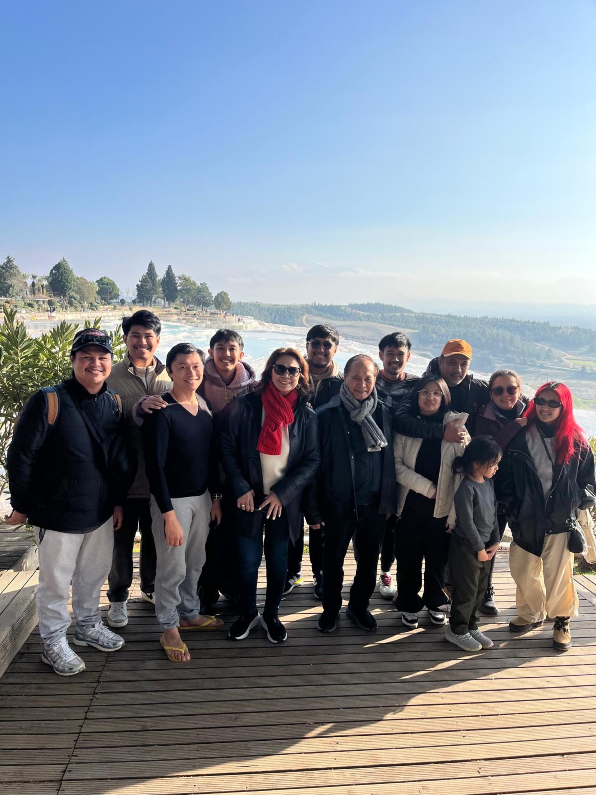Pamukkale: City Tour with Lunch & Hotel Transfers - Image 1