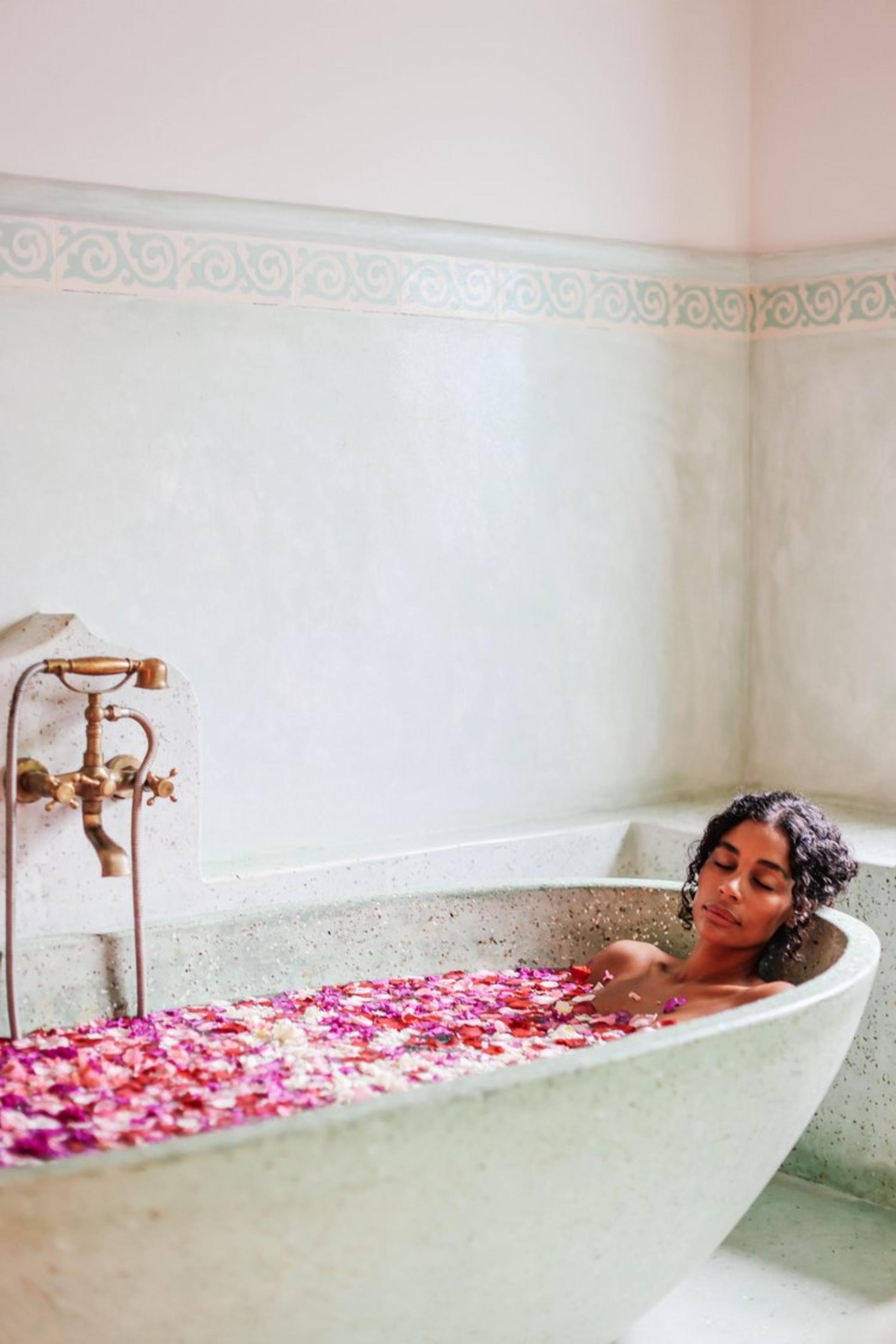 Bodyworks Spa in Seminyak and Car Charter - Thumbnail 7