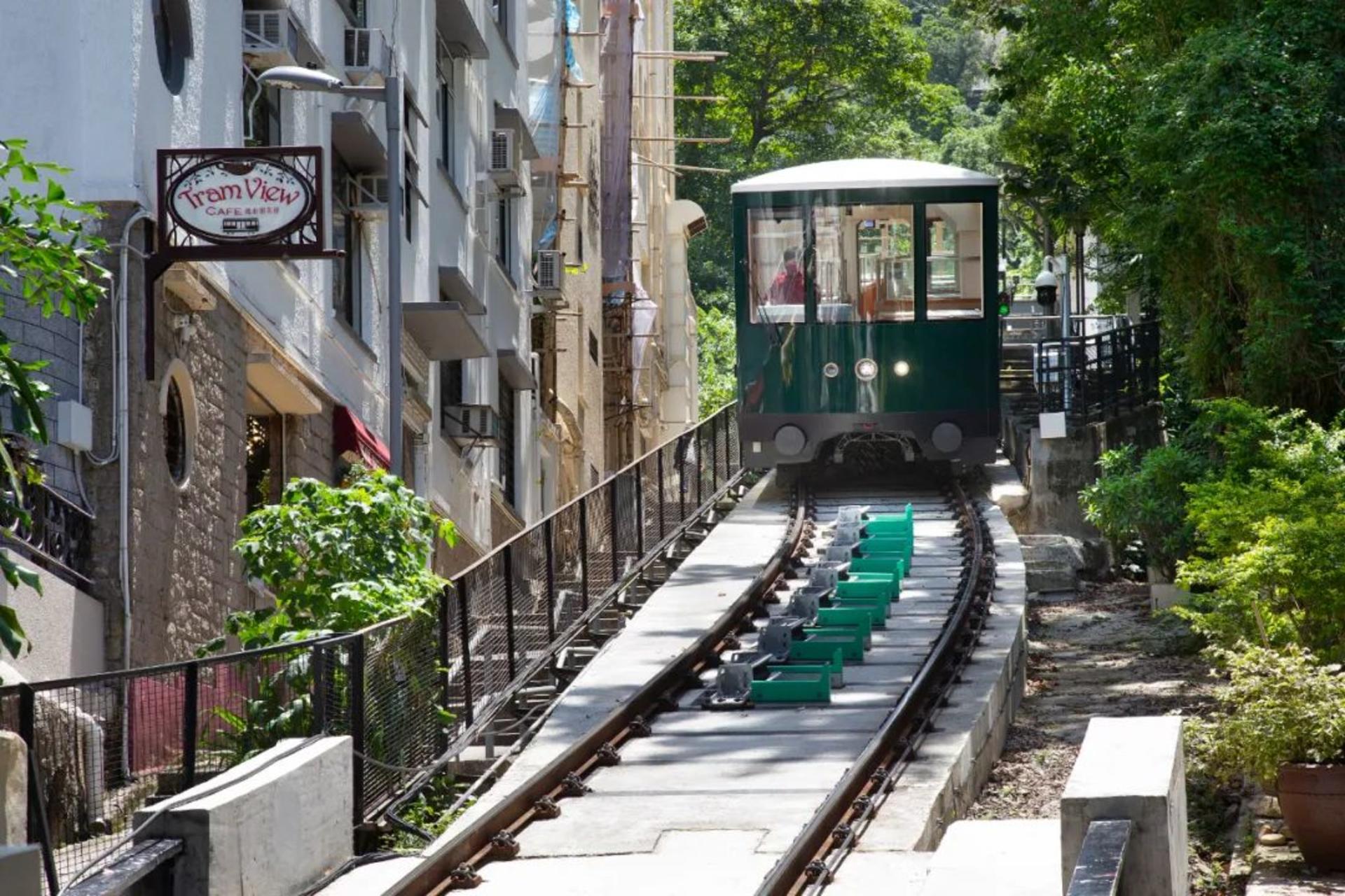 (H1) Half-Day Tour of Hong Kong's Central District + Tram + Victoria Peak + Madame Tussauds - Thumbnail 14