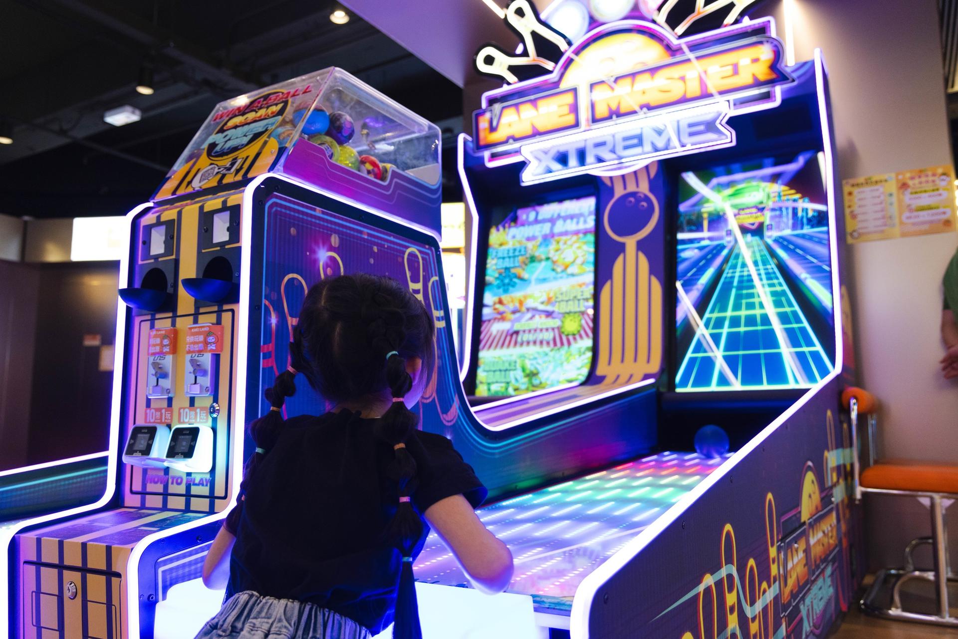 All-in-One Energy-Burning Parent-Child Amusement Card - Image 1