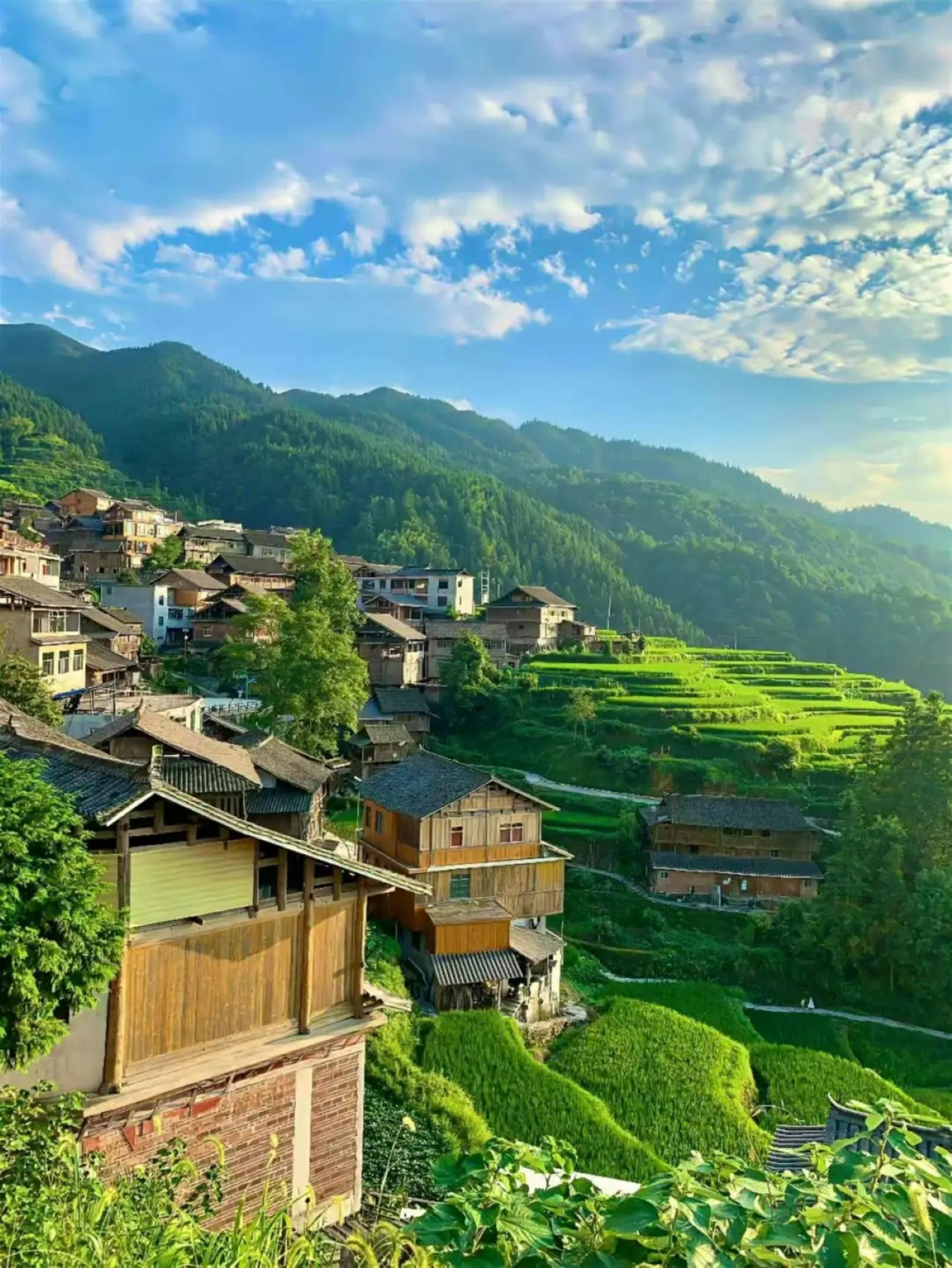 Guilin Longji Terraces & Huangluo Yao Village Day Tour - Thumbnail 2