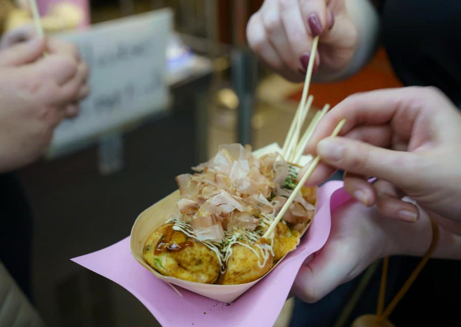 Kyoto: Nishiki Market Food Tour-7 Tastings - Thumbnail 15