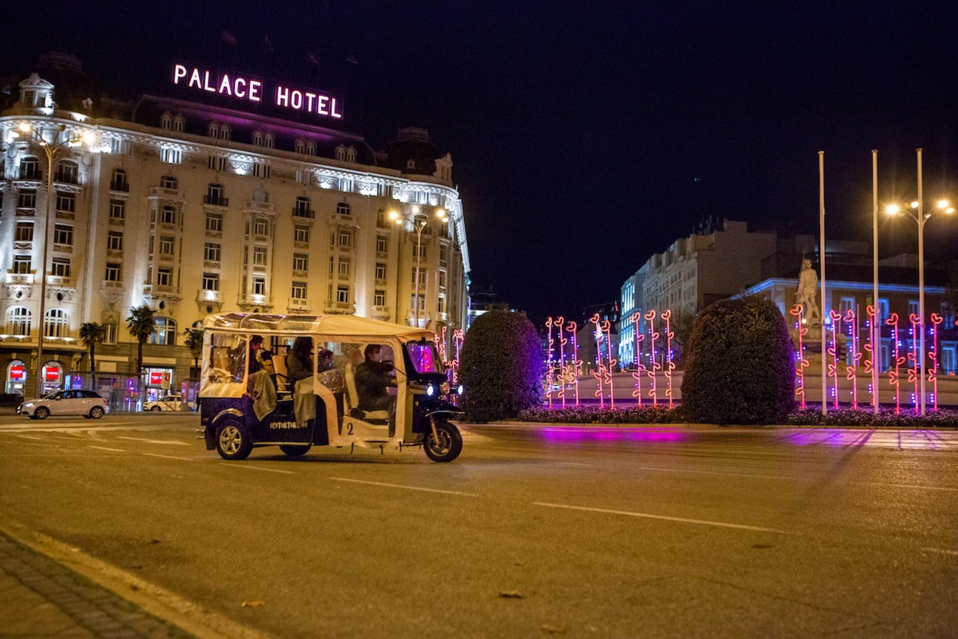 Tuk Tuk tour in Madrid - Thumbnail 16