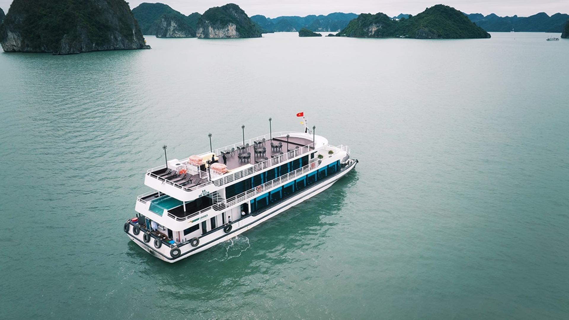 V-Dream Day Cruise: Ha Long Bay, Sung Sot, Ti Top - Thumbnail 4