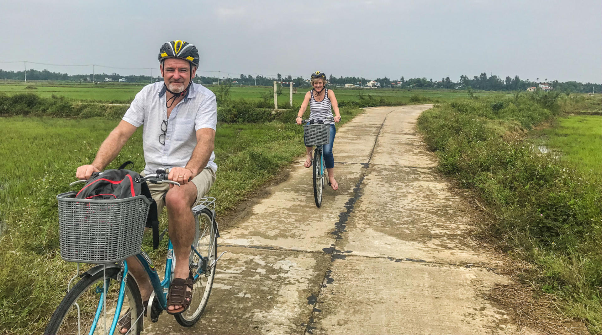 Cycling and Sunset River Cruise Experience in Hoi An - Image 1