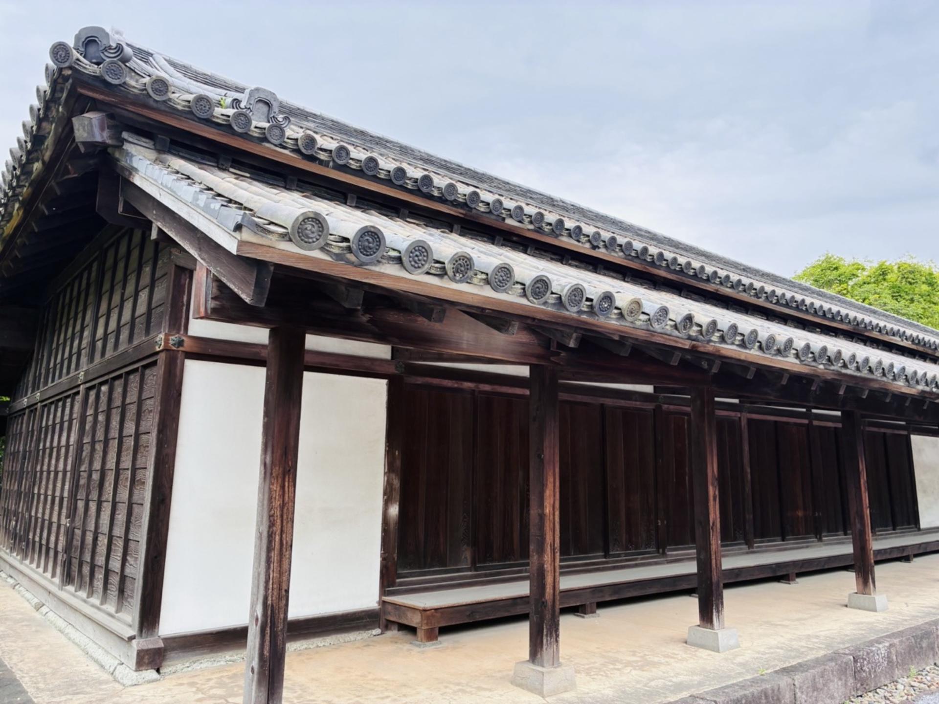 Tokyo: Imperial Palace & Shogun Castle Walking Tour - Thumbnail 19