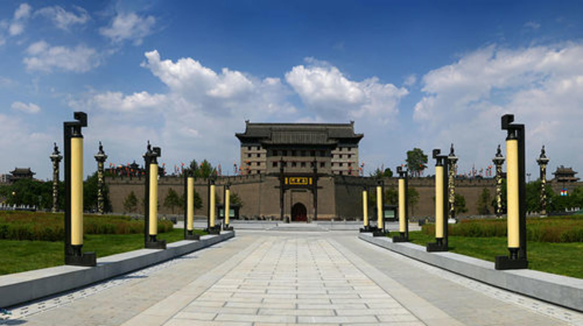 Xi'an City Wall - Thumbnail 5