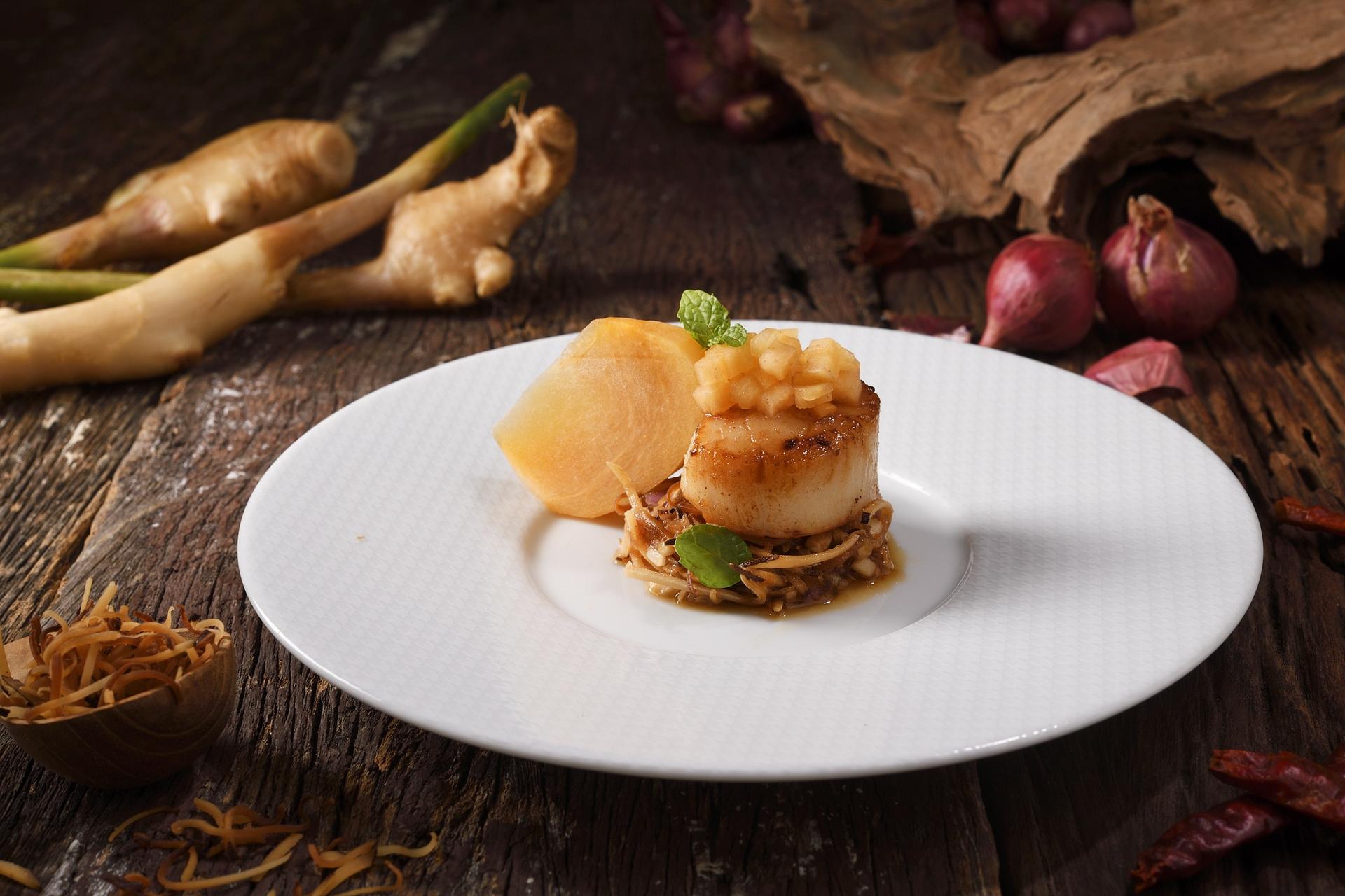 Celadon Restaurant at The Sukhothai Bangkok (Michelin Guide) - Thumbnail 9