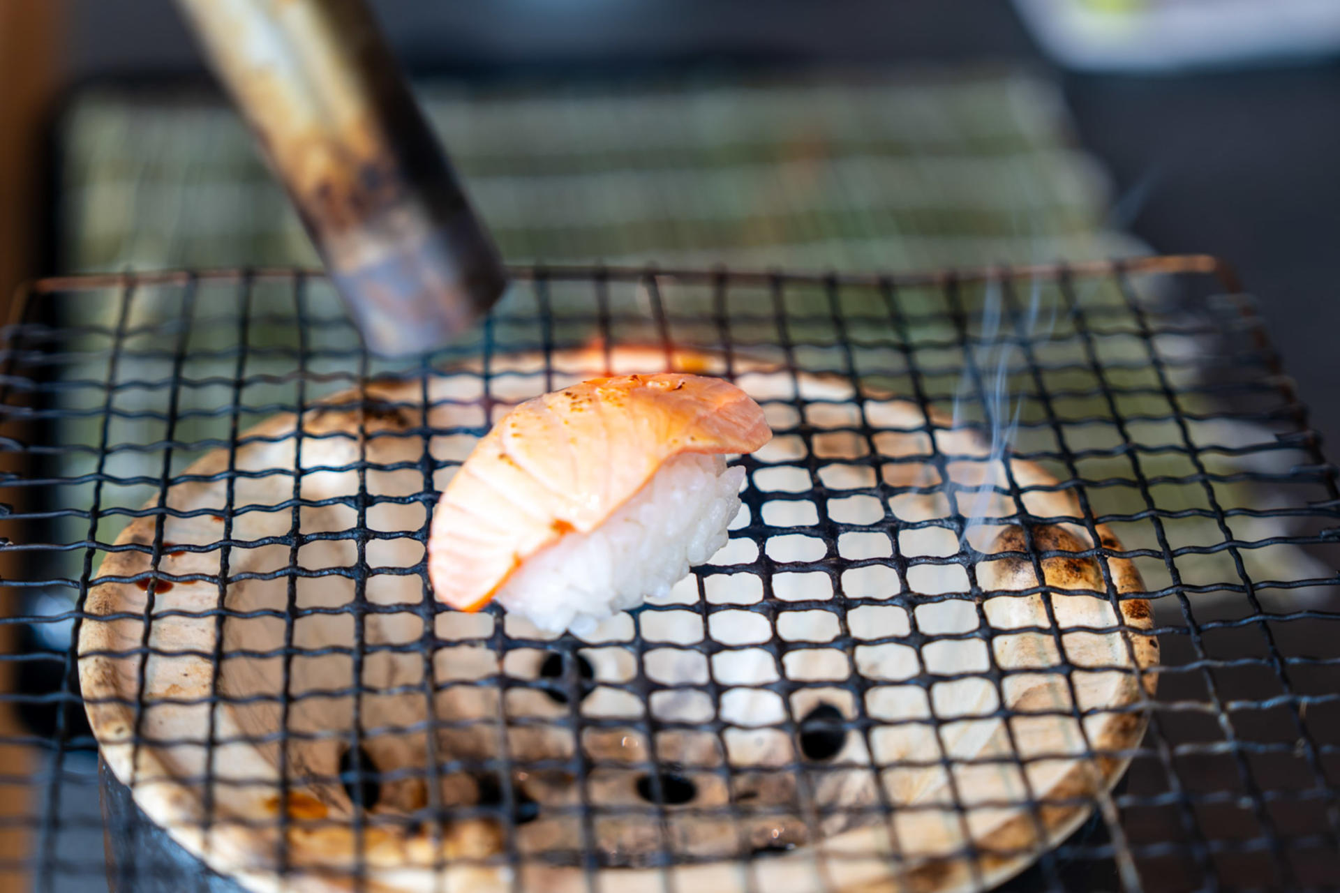 Tokyo: Sushi Making Experience with Ingredients Directly from Tokyo Dome City Market - Thumbnail 9
