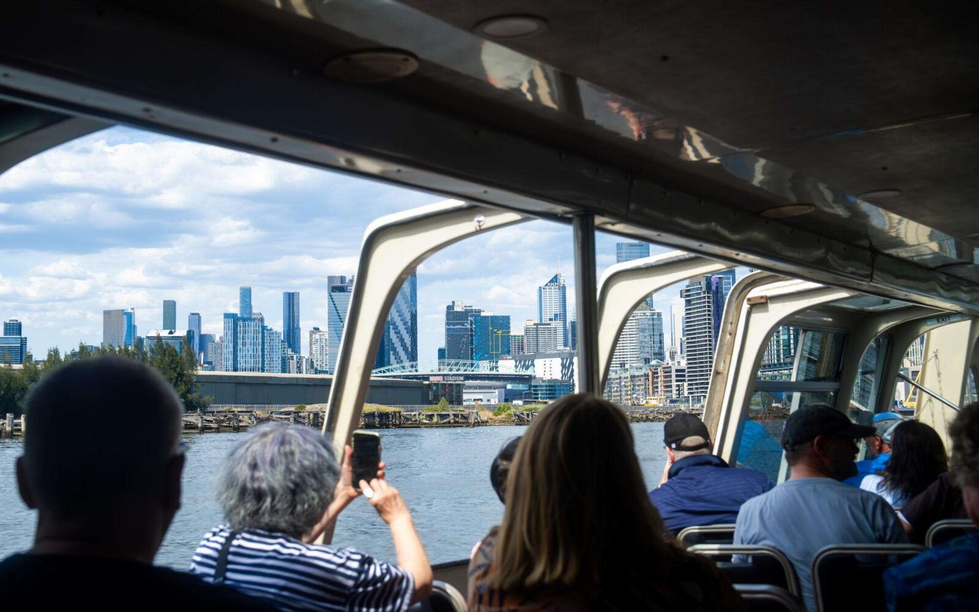 Yarra River Cruise in Melbourne - Thumbnail 7