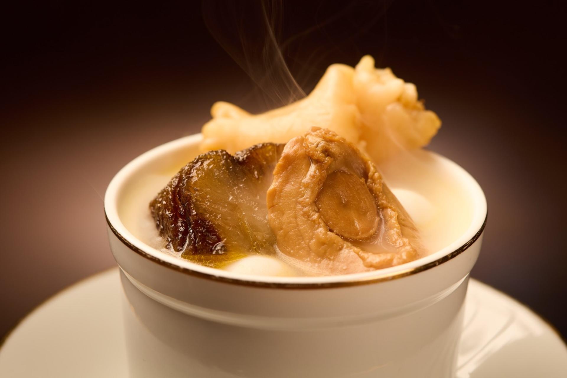 Hampton Court - The Londoner Macao | Dinner Buffet - Thumbnail 2
