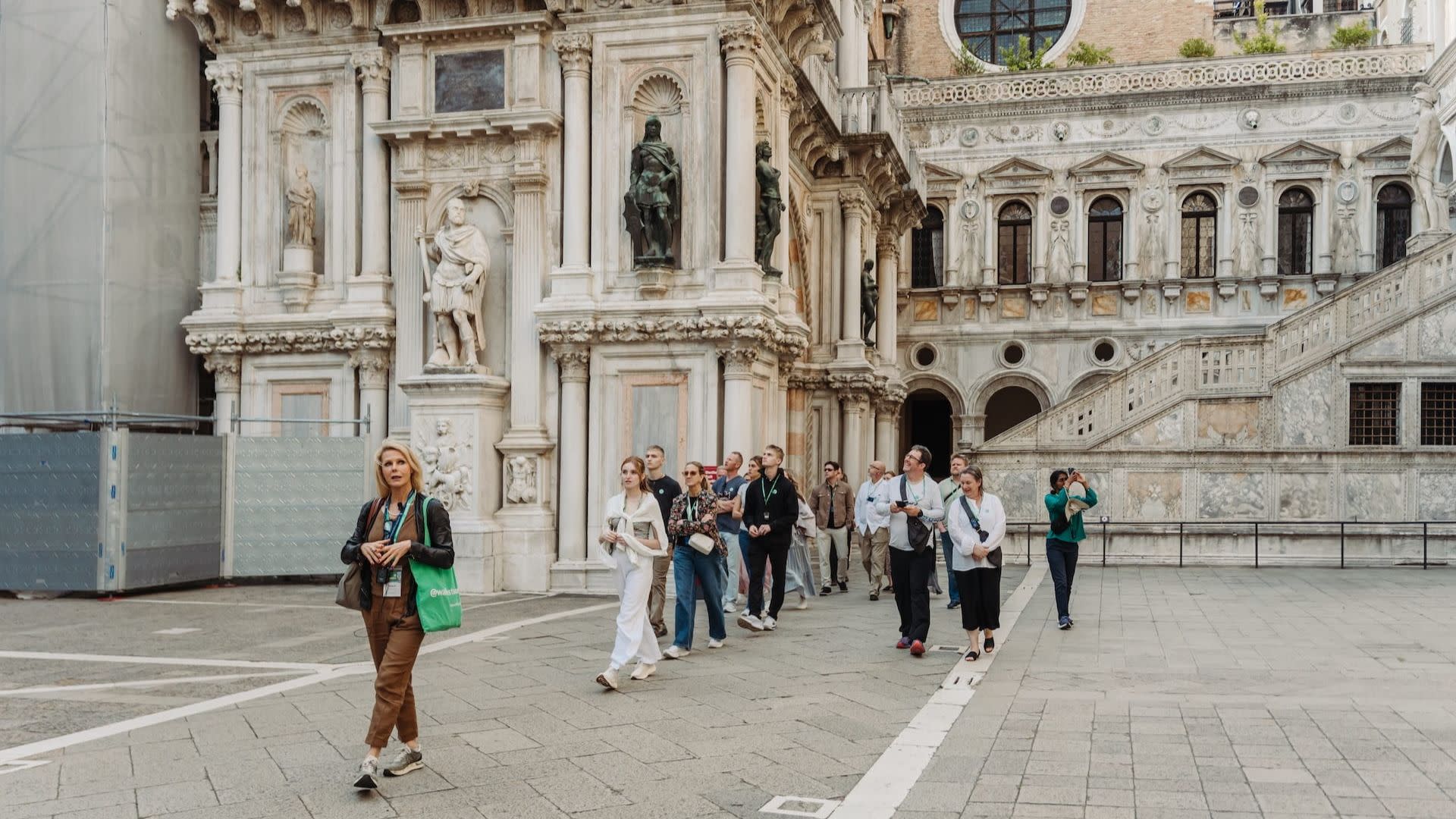 St. Mark's and Doge's Palace Evening Tour in Venice - Thumbnail 2