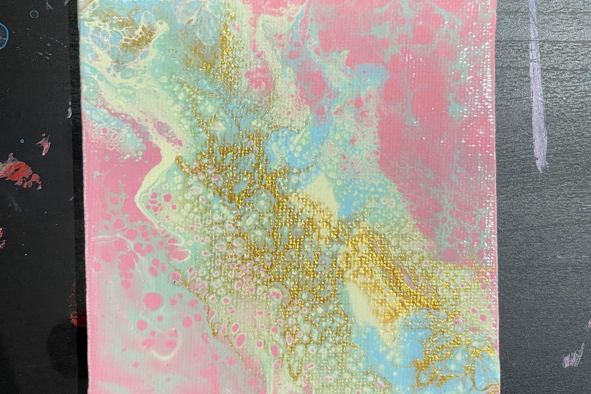 Acrylic Pour Workshop in Singapore - Thumbnail 3