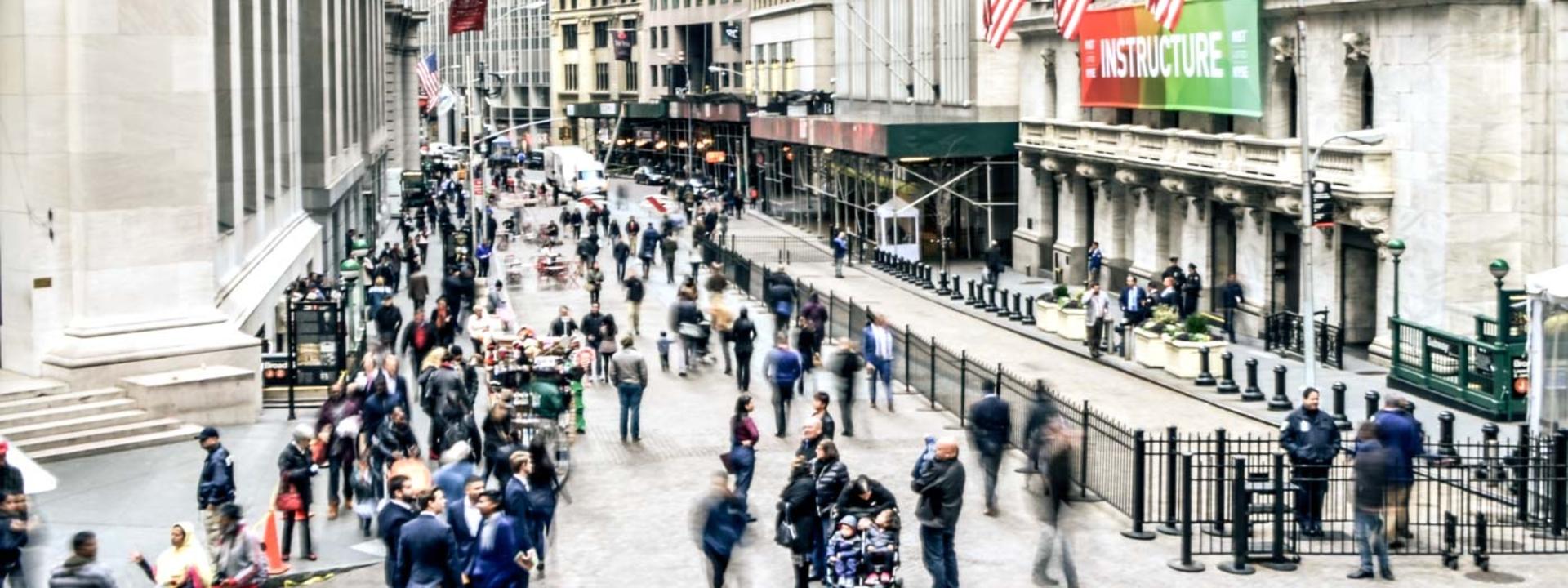 Wall Street Insider Tour with a Finance Professional - Image 1