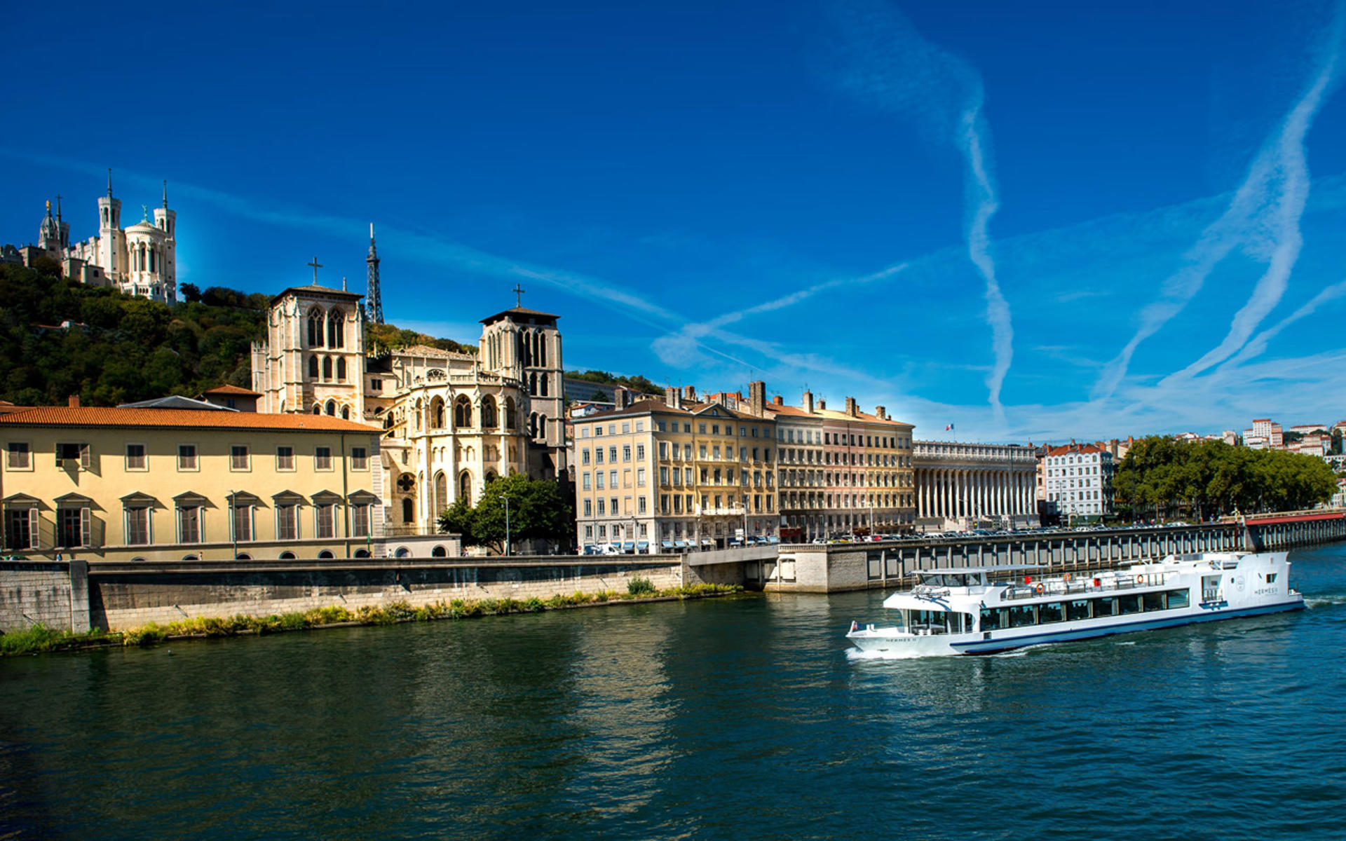 Lunch Cruise Experience on the Saone in Lyon - Image 1