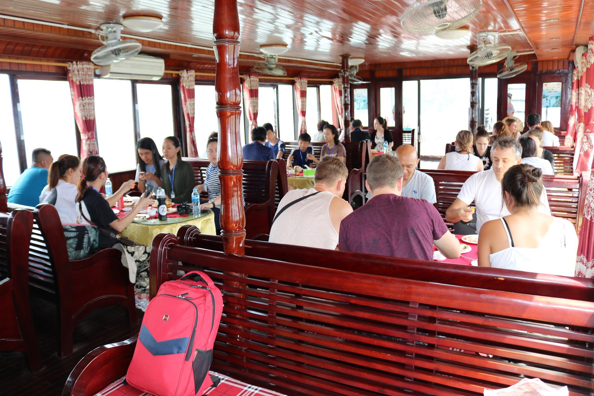 Dragonfly Day Cruise: Ha Long Bay, Thien Cung Cave, Kayaking - Thumbnail 15