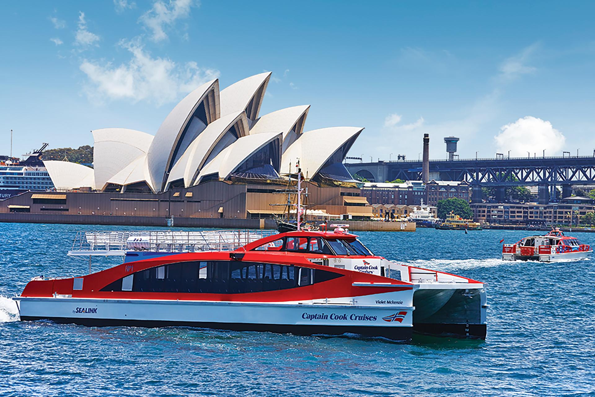 Rocket Sightseeing Ferry on Sydney Harbour - Thumbnail 2