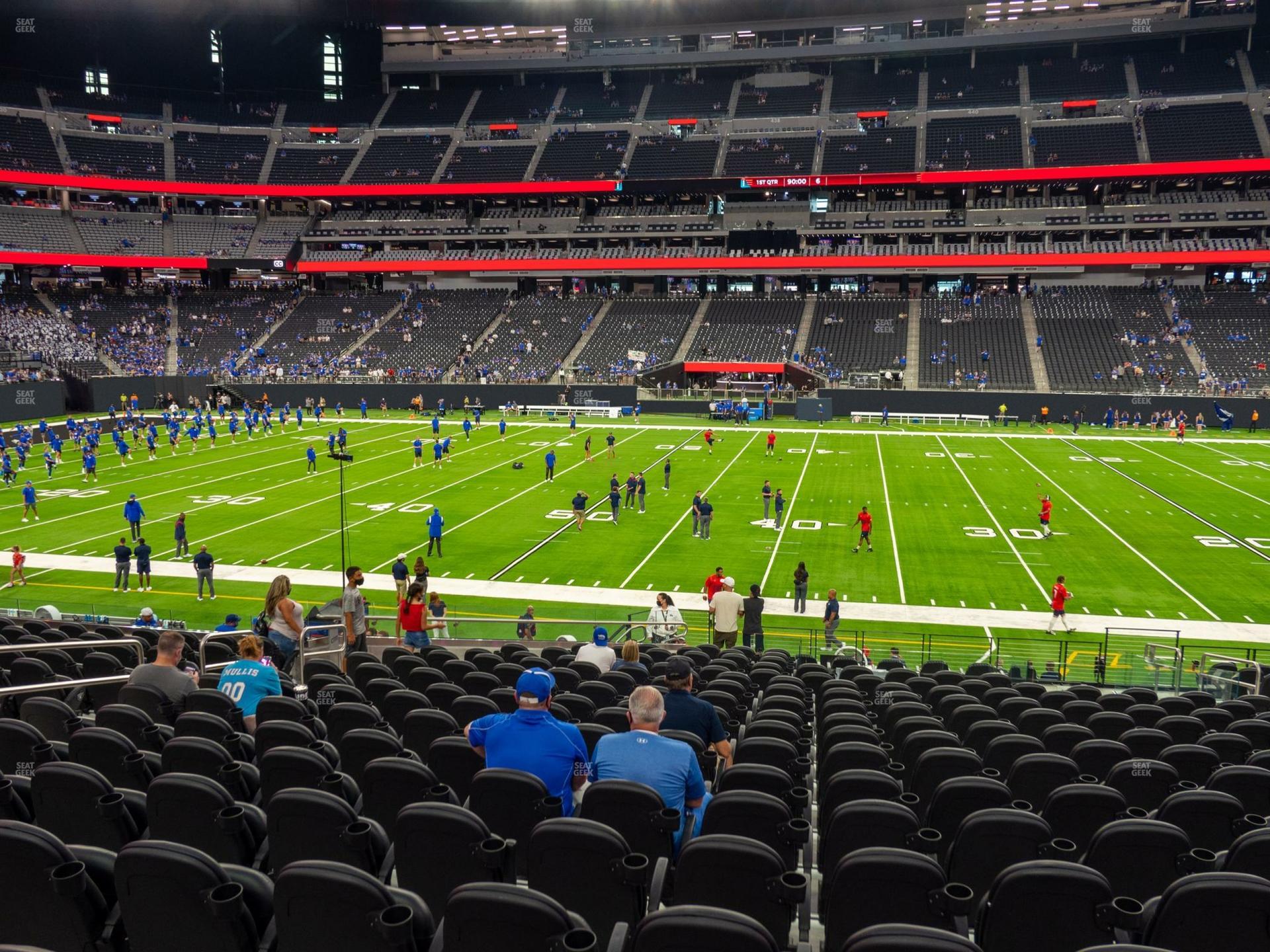 Las Vegas Raiders Football Game at Allegiant Stadium - Thumbnail 6