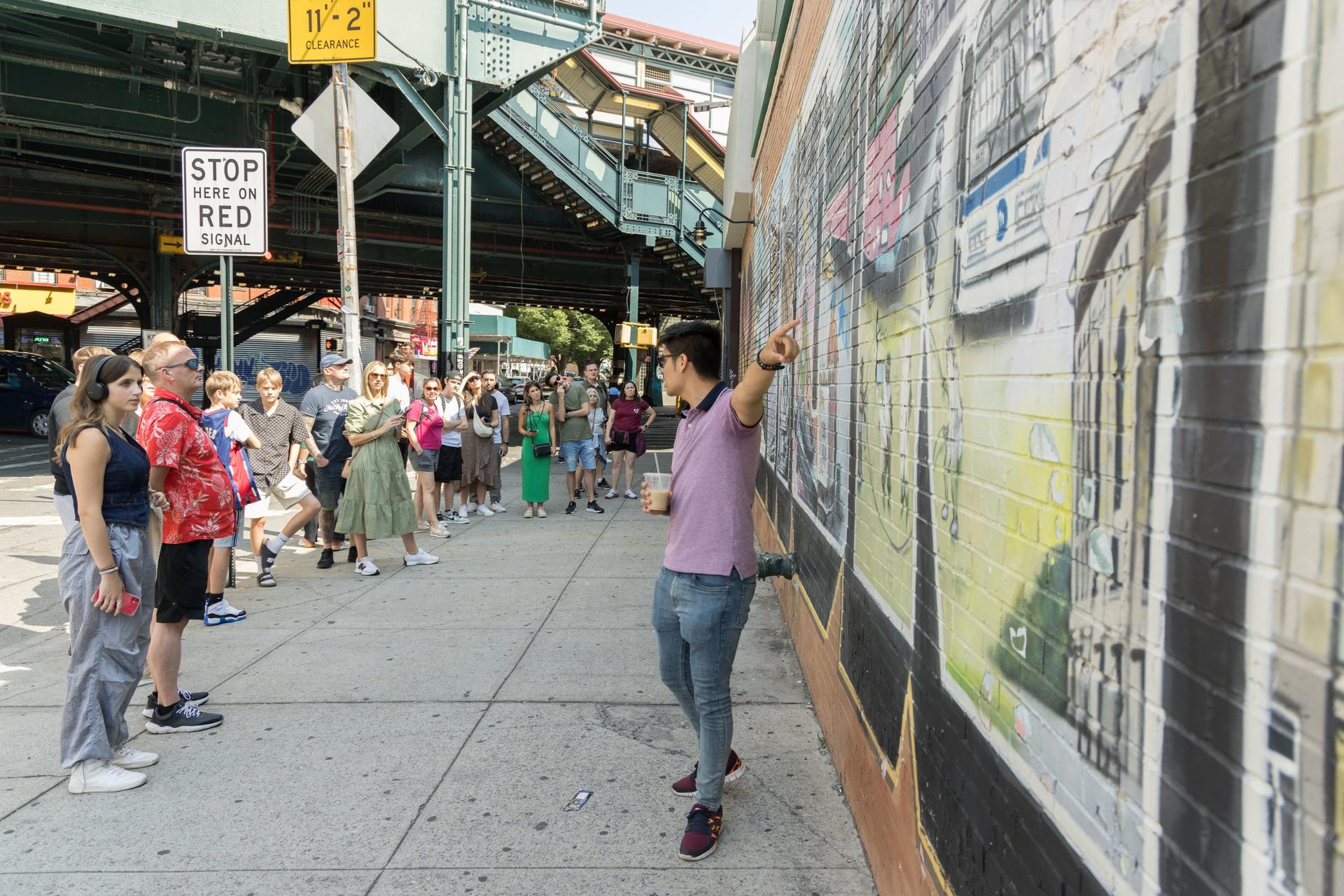 Manhattan, Bronx, Queens & Brooklyn Tour from New York - Thumbnail 8