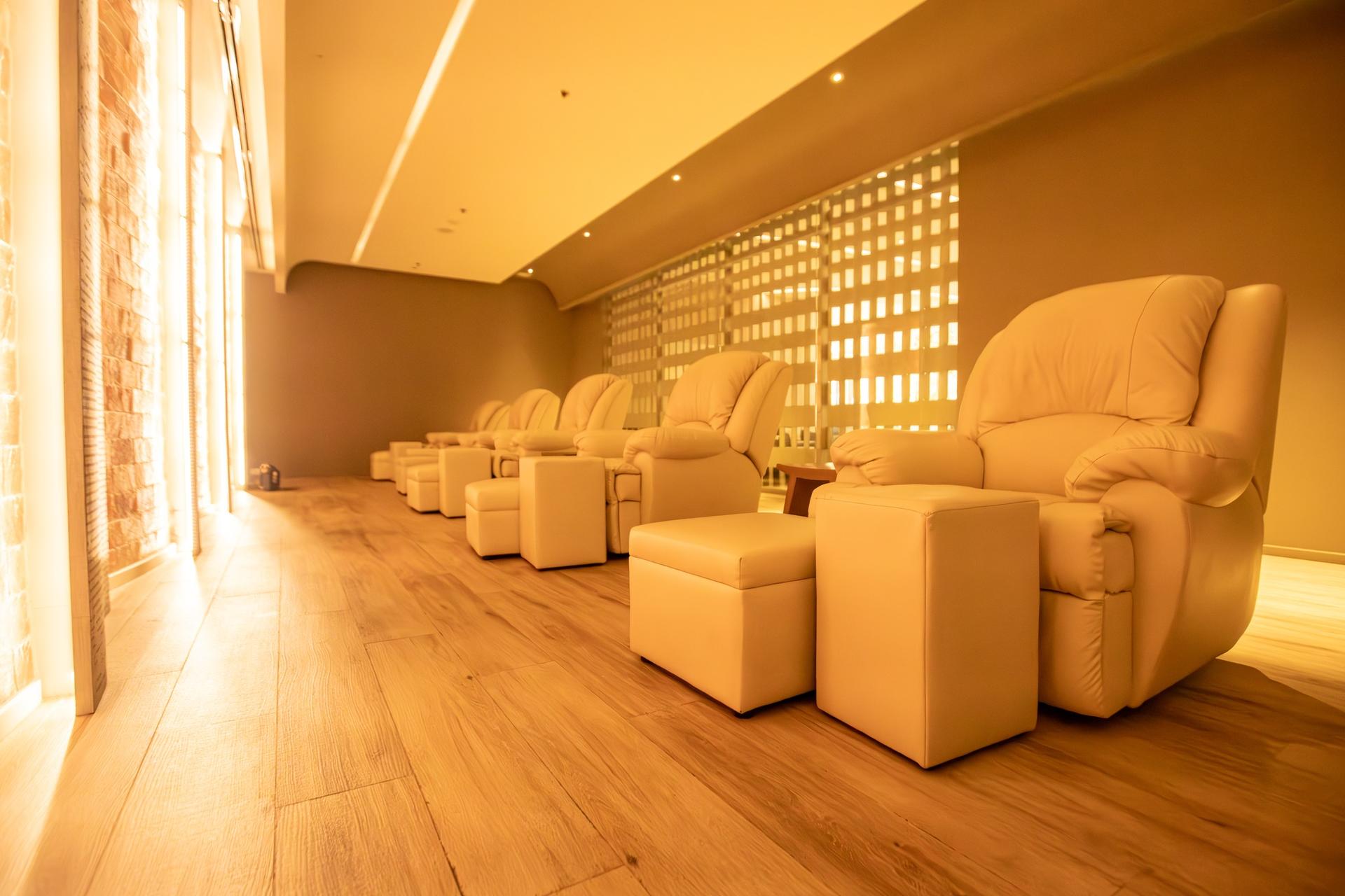 Let's Relax Spa at Central World in Bangkok - Thumbnail 5