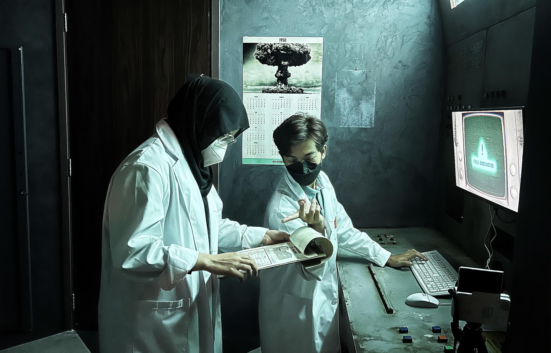 Breakout Escape Room Experience in The Shore Melaka - Thumbnail 3