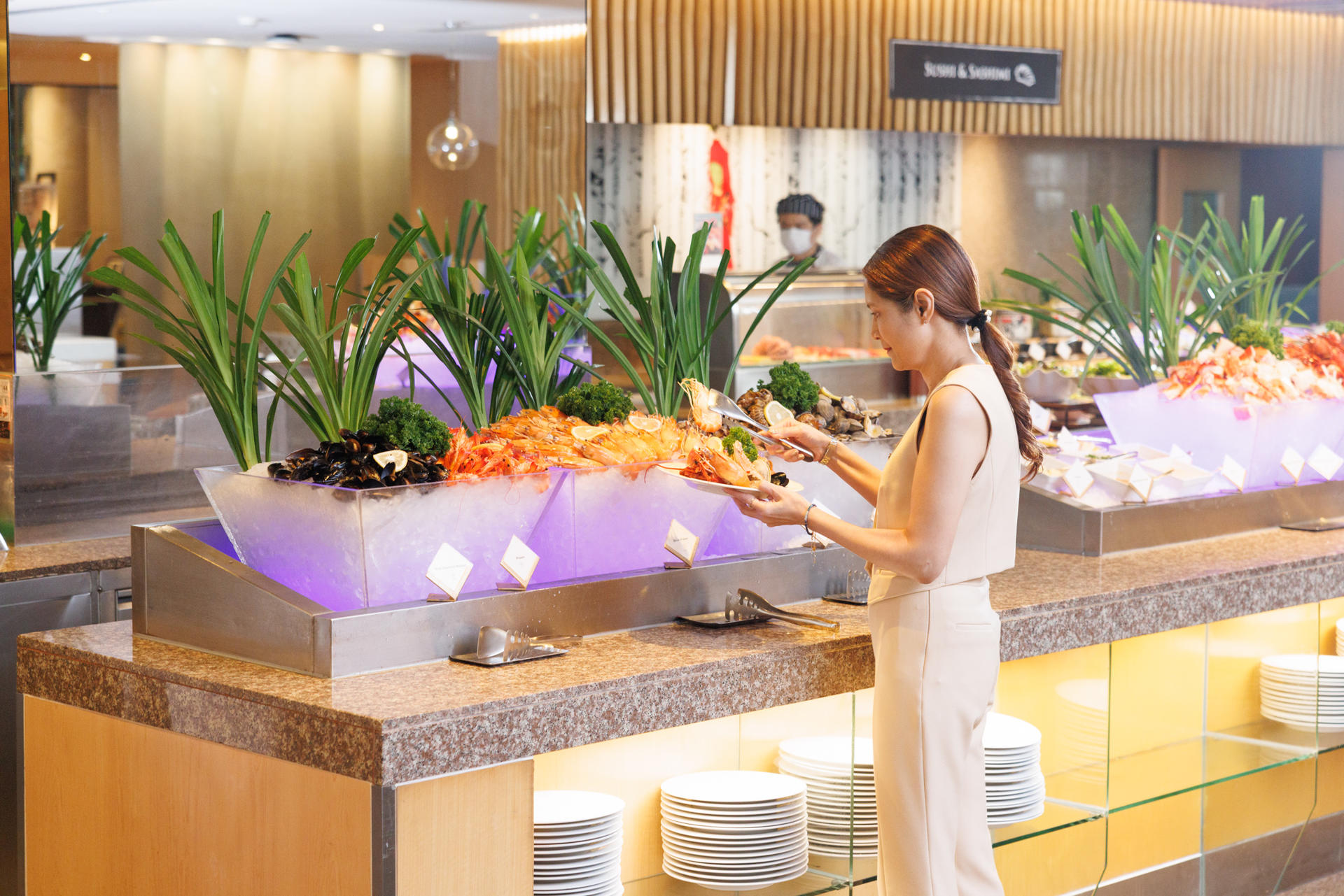 NEXT2 Cafe at Shangri-La Bangkok - Thumbnail 13