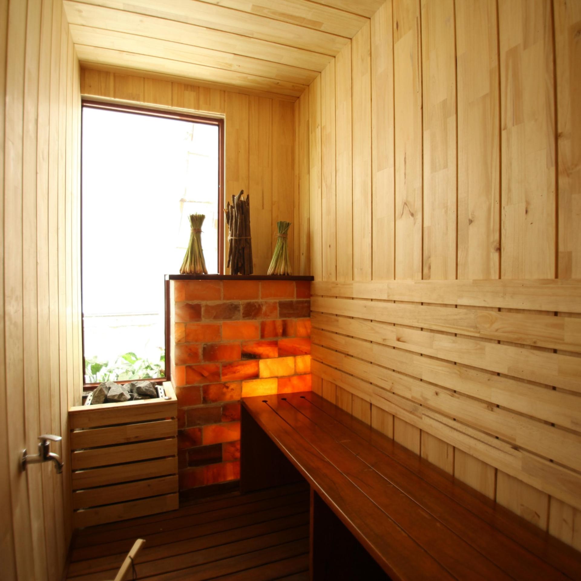 Bong Spa Nguyen Canh Chan: Unique Spa Experience in Ho Chi Minh City - Thumbnail 3