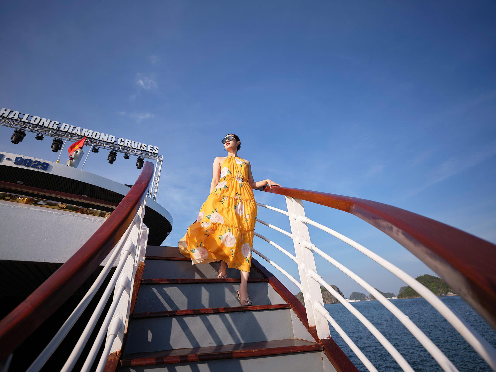 Diamond Luxury Day Cruise: Ha Long Bay,Sung Sot & Ti Top Island - Thumbnail 20