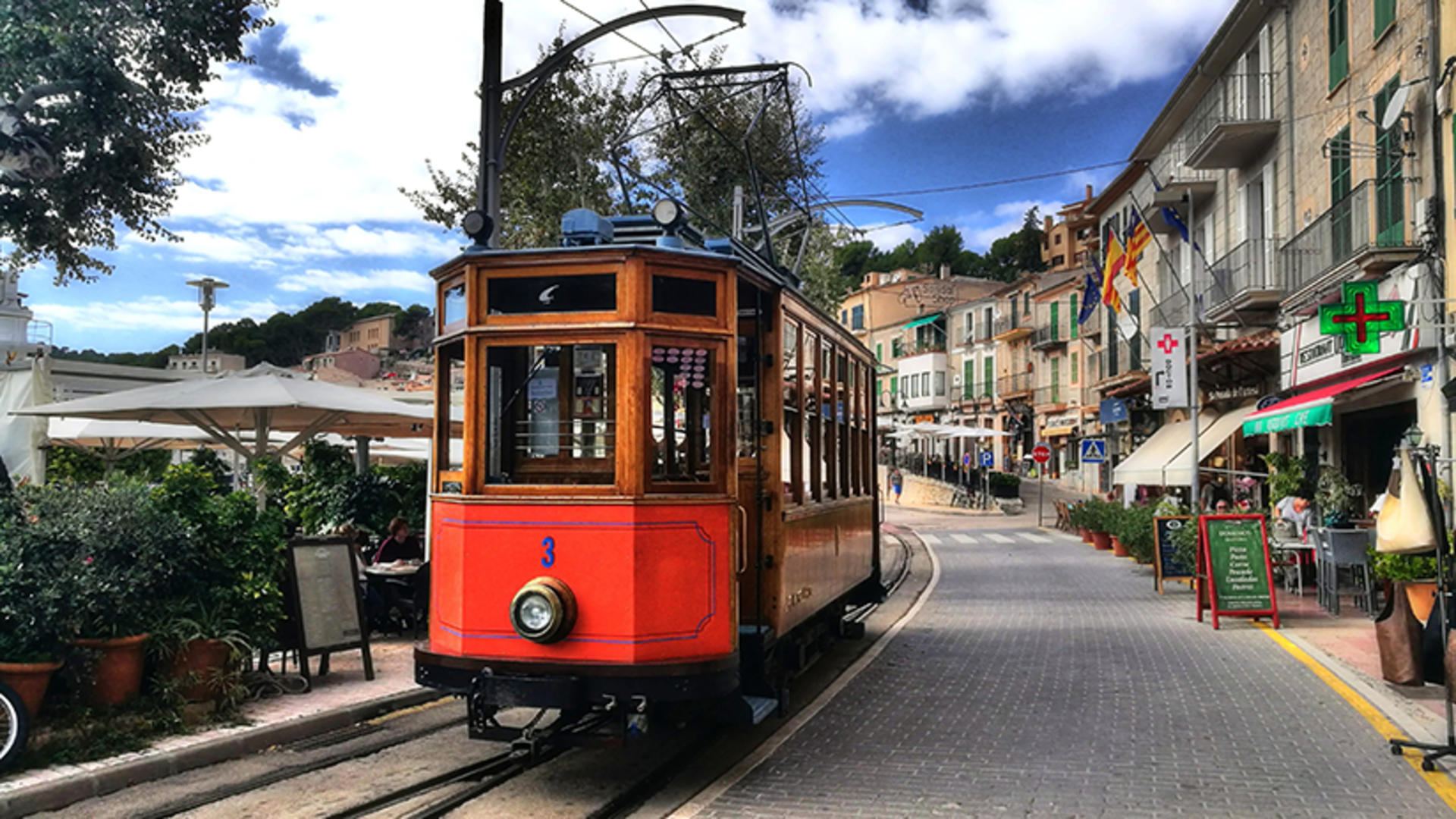 From Palma to Port Soller with the legendary Soller Train - Thumbnail 6