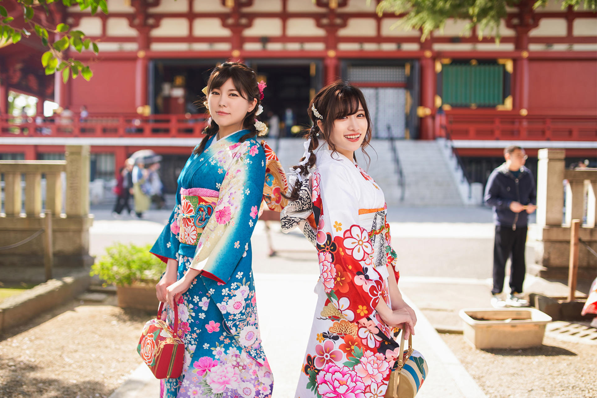 Tokyo Asakusa Kimono & Furisode Rental Experience - Image 1